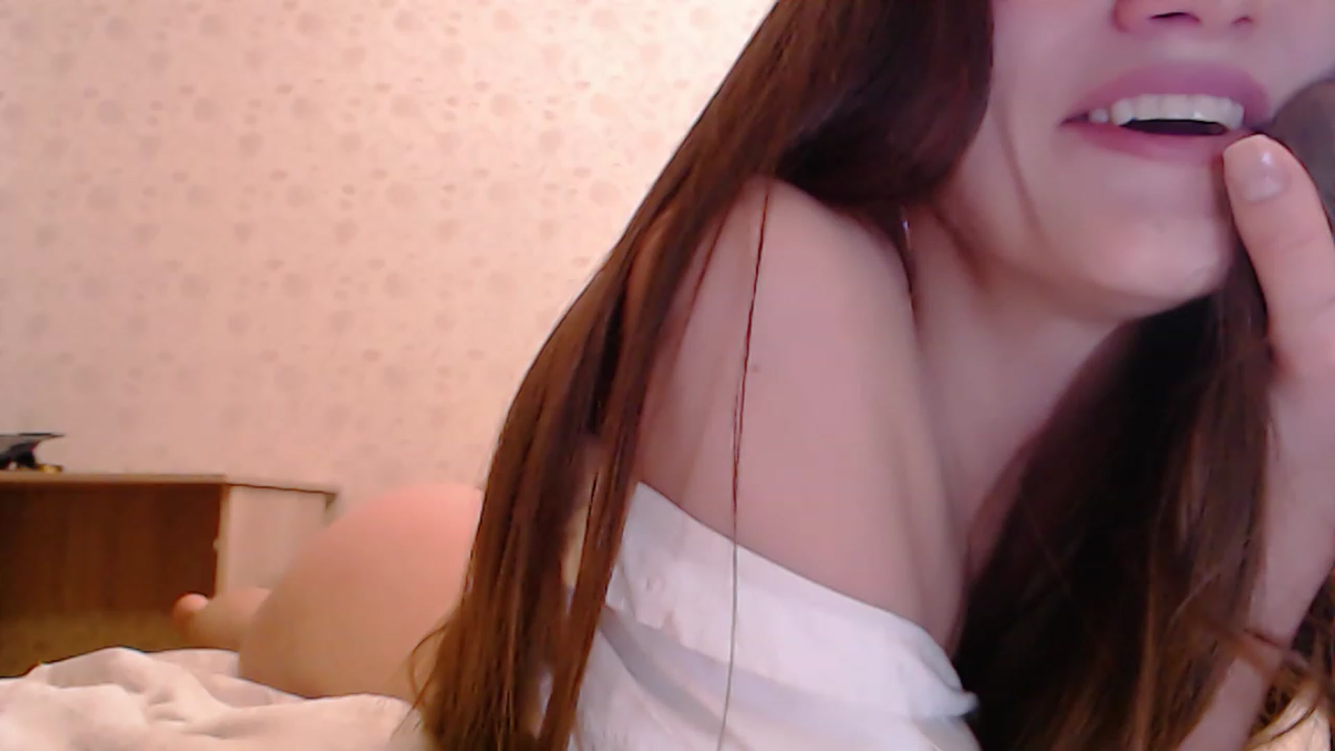 Gallery image thumbnail from Alexaxxs's myfreecams stream on, 01/04/2023, 19:00 image 14 of 20