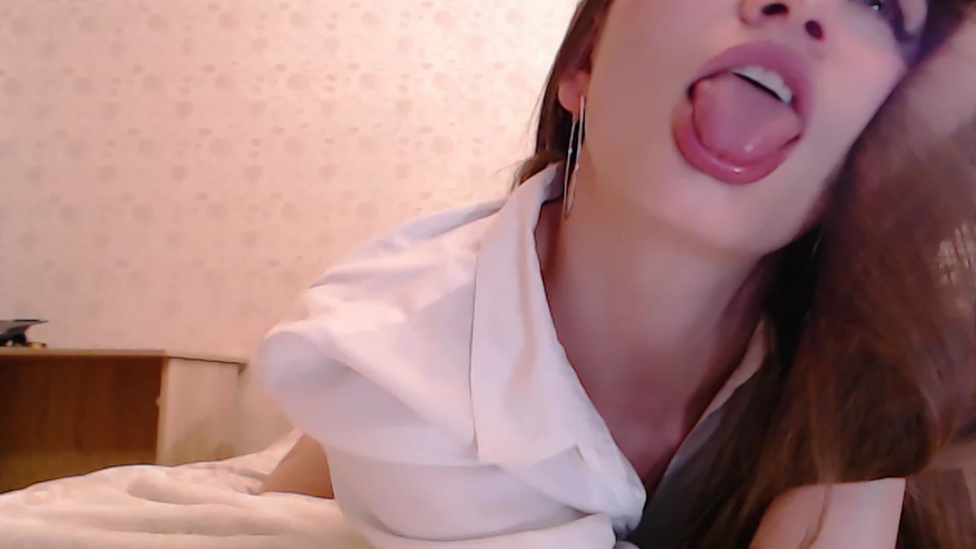 Gallery image thumbnail from Alexaxxs's myfreecams stream on, 01/04/2023, 19:00 image 3 of 20