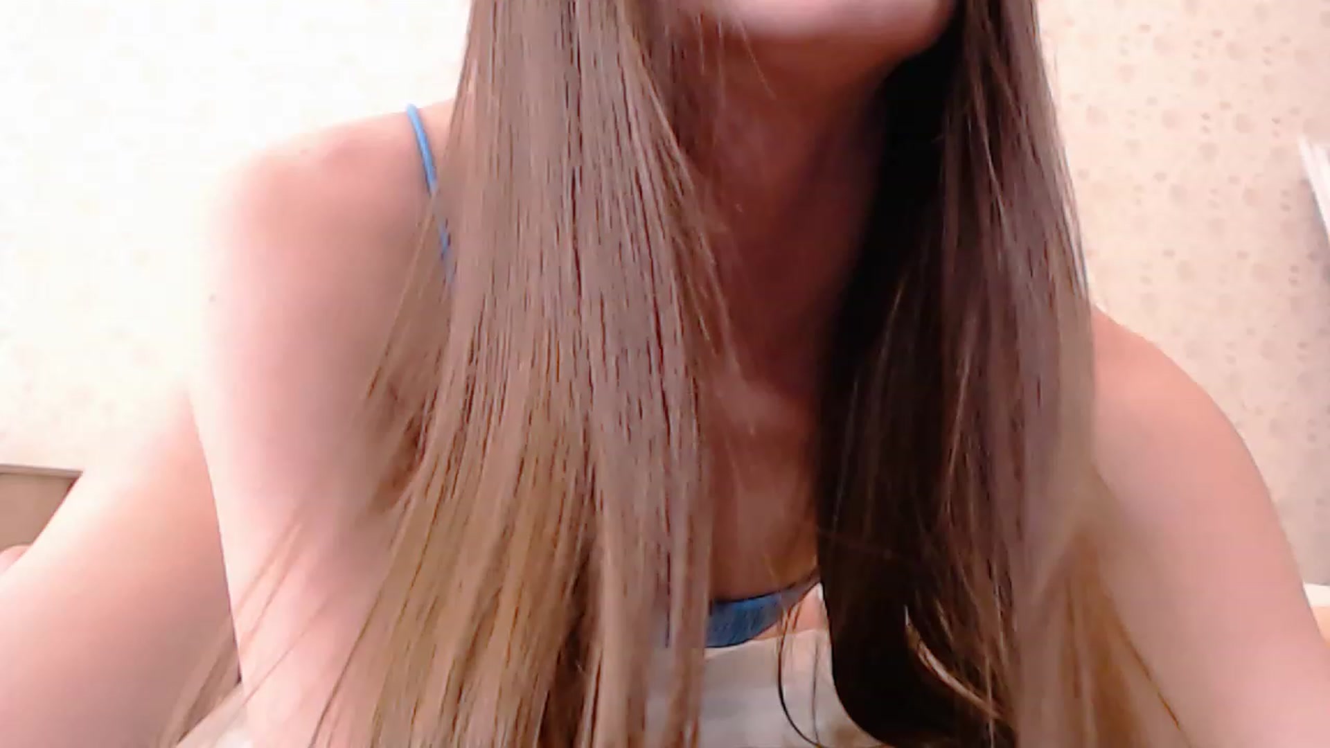 Gallery image thumbnail from Alexaxxs's myfreecams stream on, 03/15/2023, 14:07 image 3 of 20