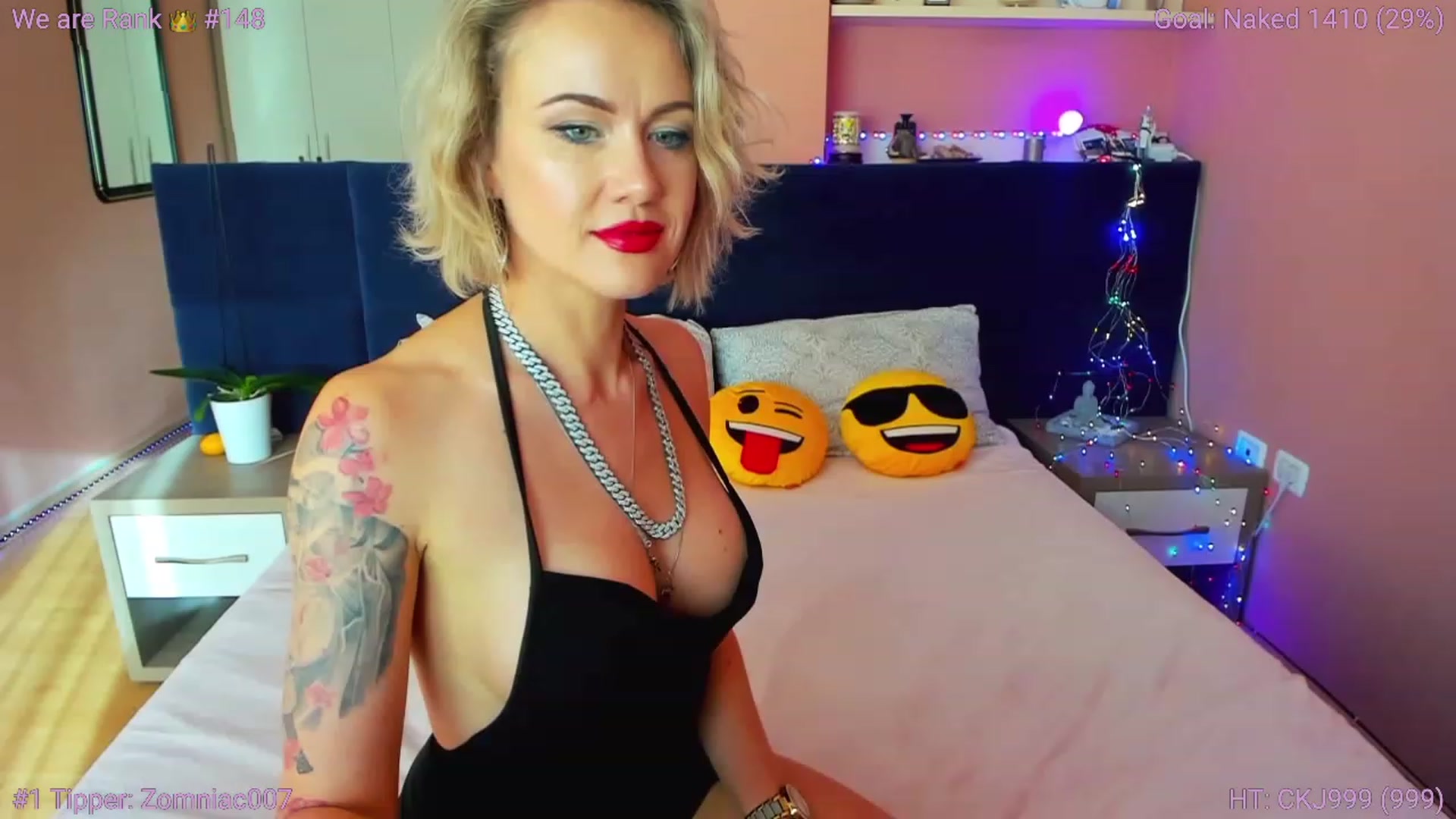 Gallery image thumbnail from AlexiAngel's myfreecams stream on, 11/24/2022, 13:01 image 1 of 20
