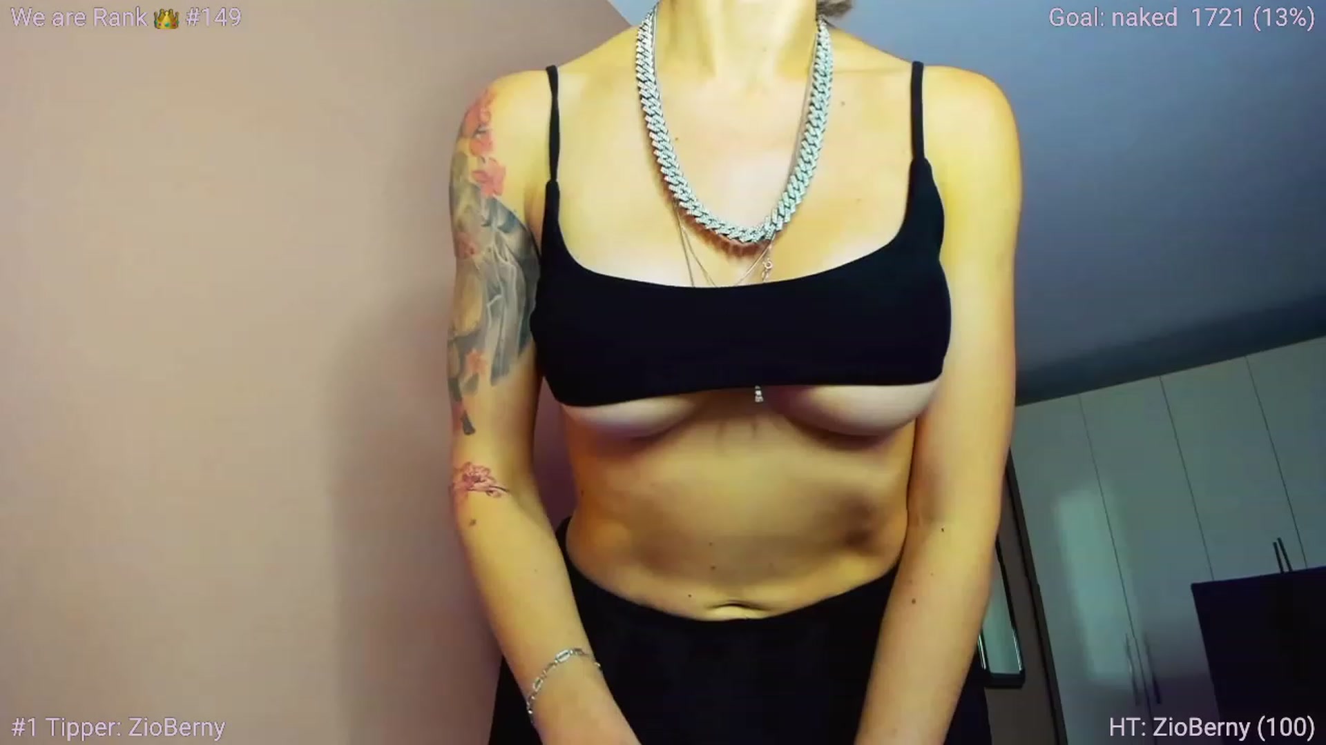 Gallery image thumbnail from AlexiAngel's myfreecams stream on, 11/26/2022, 20:16 image 2 of 20