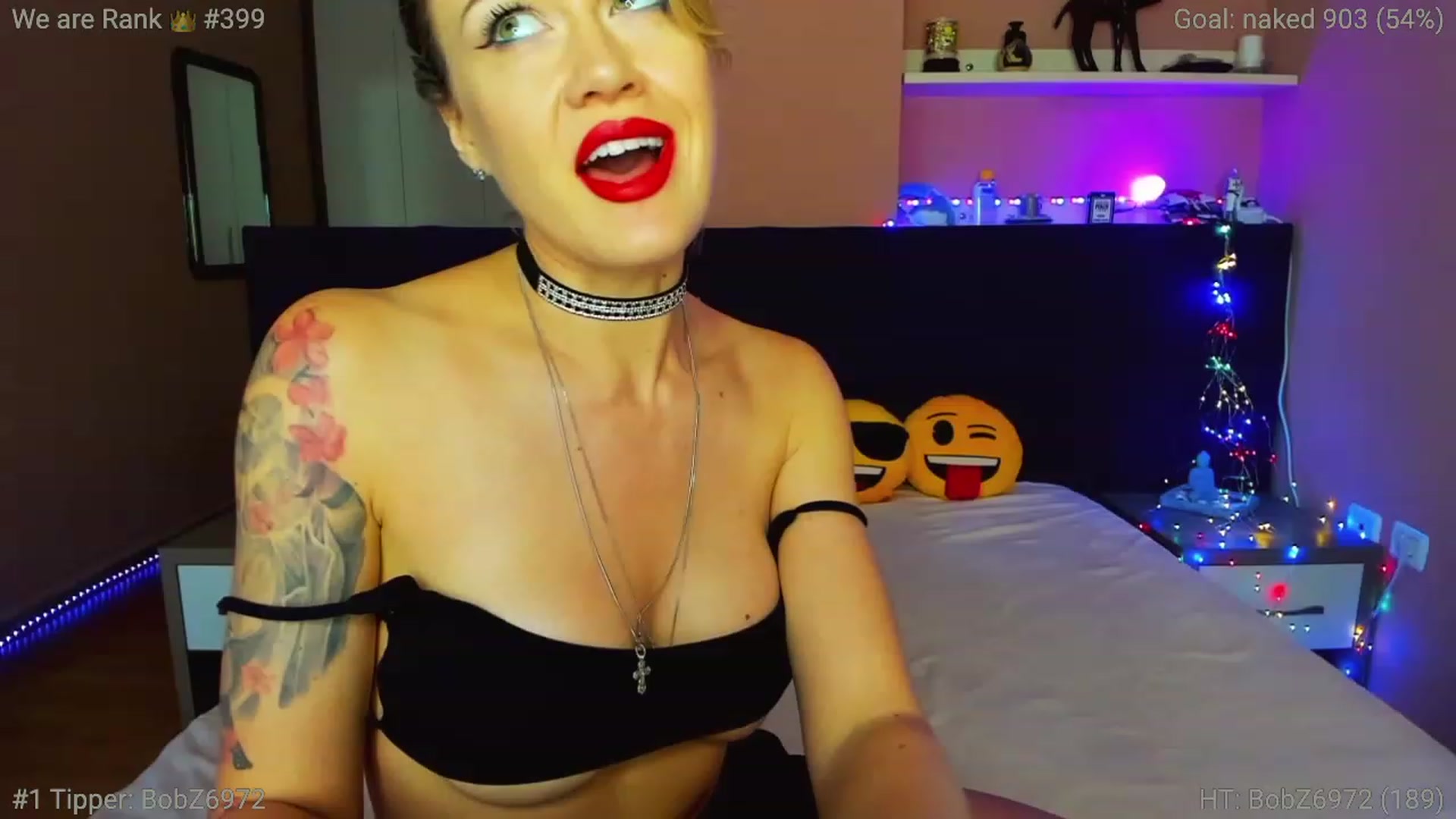 Gallery image thumbnail from AlexiAngel's myfreecams stream on, 12/03/2022, 07:32 image 17 of 20