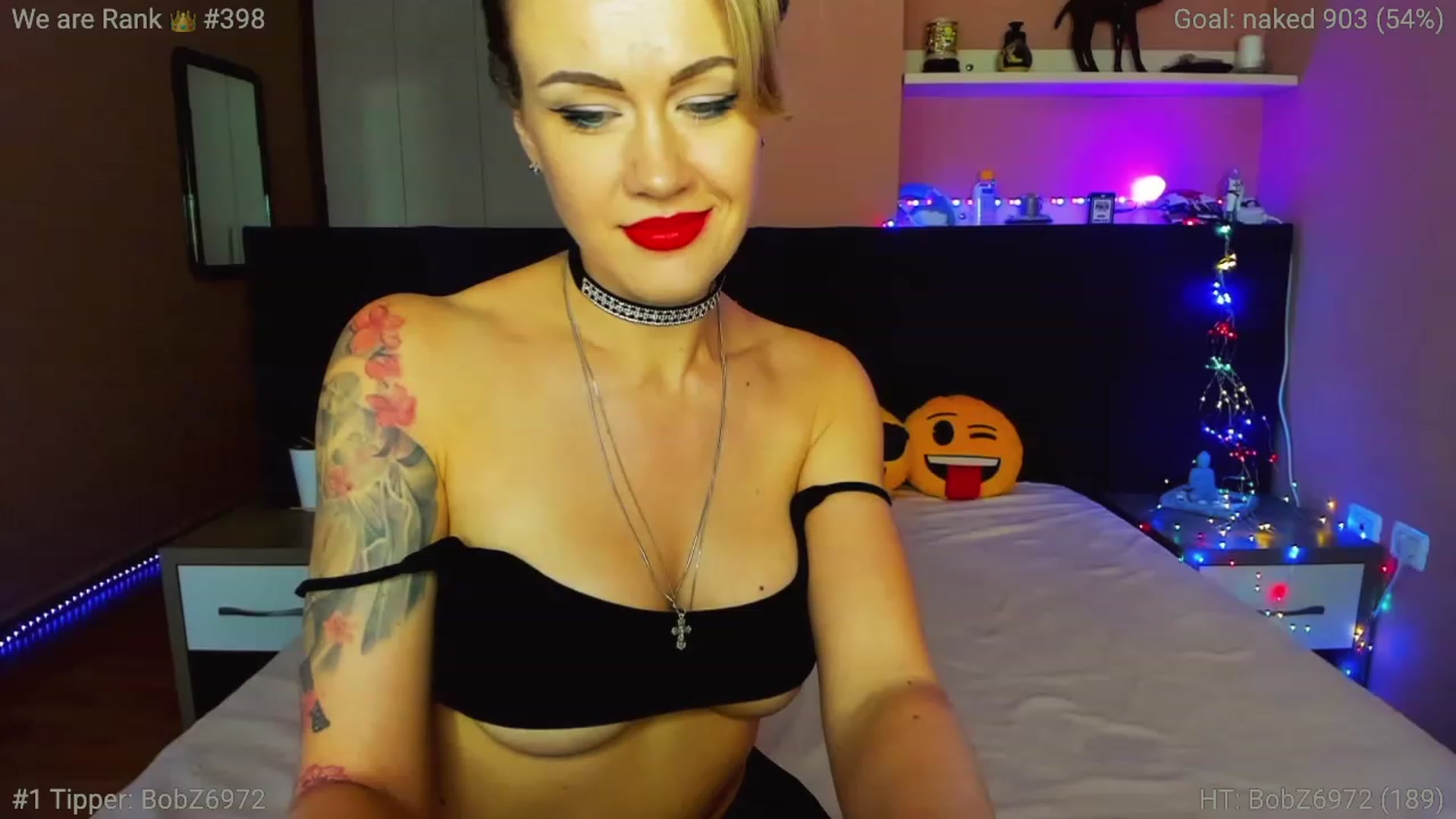 Gallery image thumbnail from AlexiAngel's myfreecams stream on, 12/03/2022, 07:32 image 10 of 20