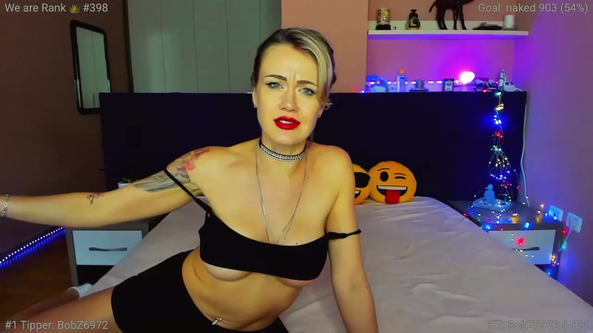 Gallery image thumbnail from AlexiAngel's myfreecams stream on, 12/03/2022, 07:32 image 9 of 20
