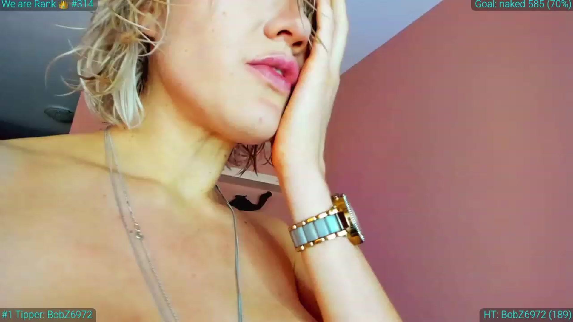 Gallery image thumbnail from AlexiAngel's myfreecams stream on, 12/18/2022, 10:14 image 8 of 20