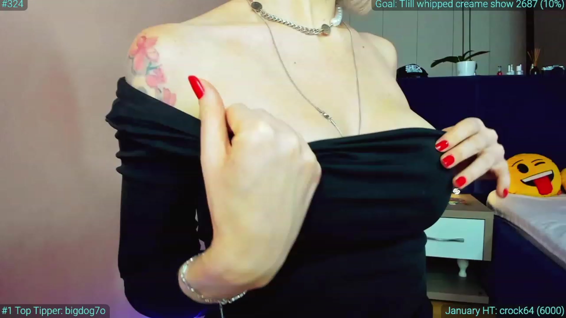 Gallery image thumbnail from AlexiAngel's myfreecams stream on, 01/27/2023, 06:54 image 6 of 20