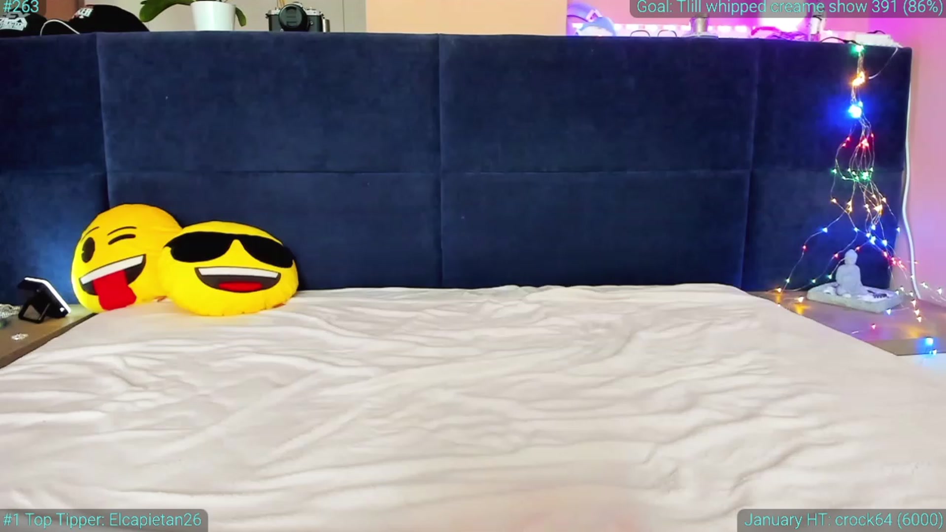 Gallery image thumbnail from AlexiAngel's myfreecams stream on, 02/01/2023, 08:00 image 1 of 20
