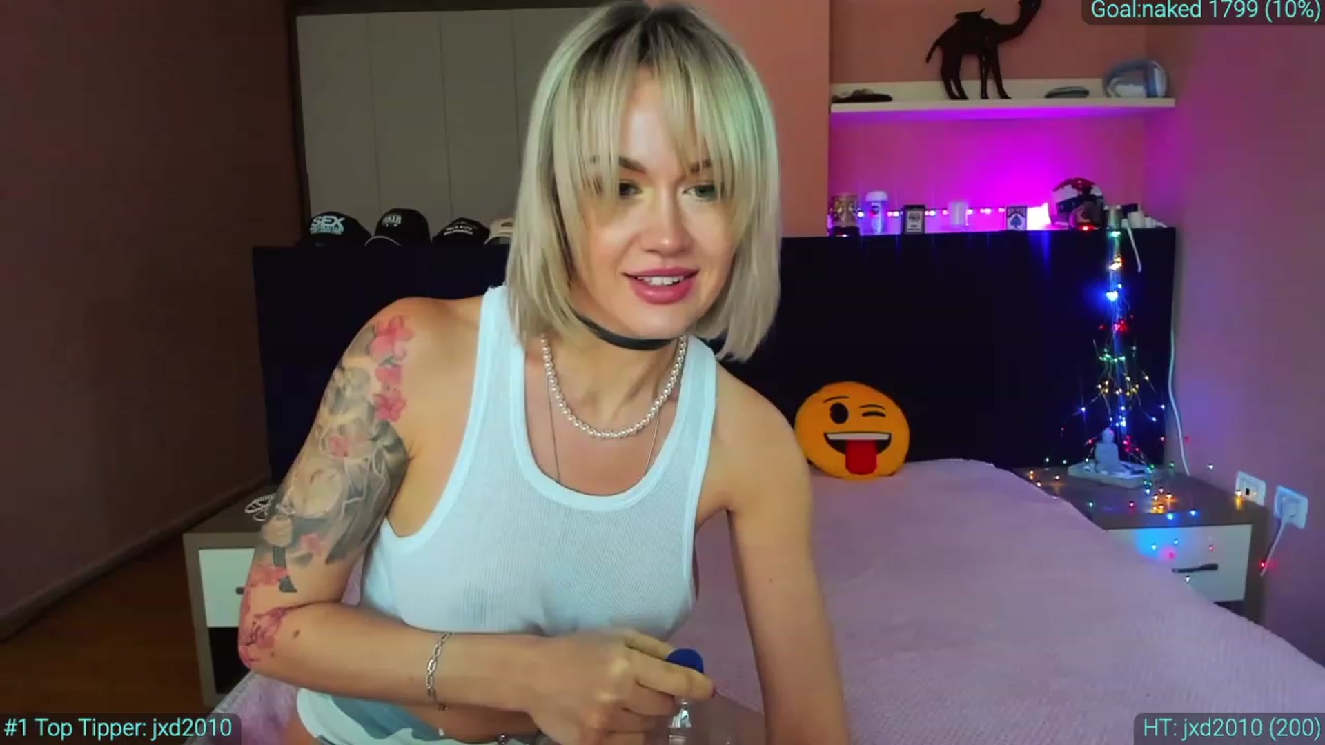 Gallery image thumbnail from AlexiAngel's myfreecams stream on, 03/02/2023, 13:56 image 9 of 20
