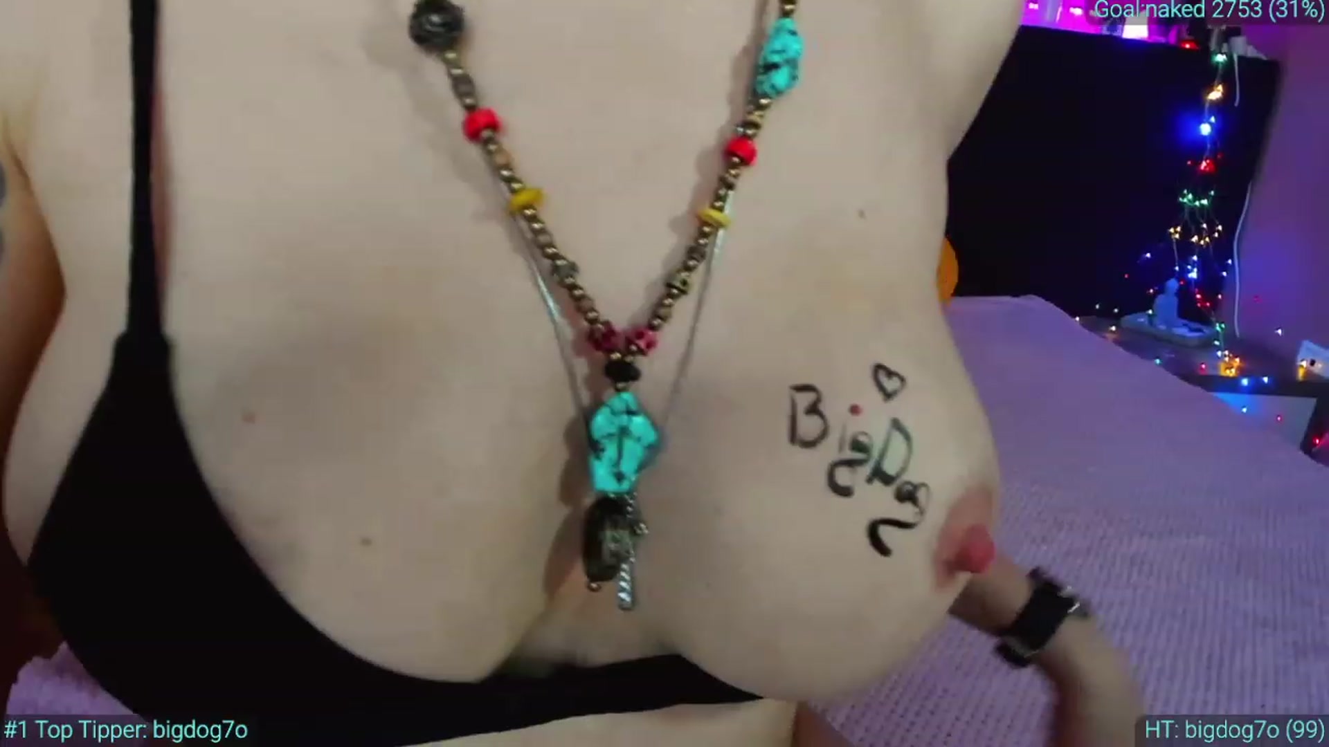 Gallery image thumbnail from AlexiAngel's myfreecams stream on, 03/05/2023, 07:22 image 7 of 20