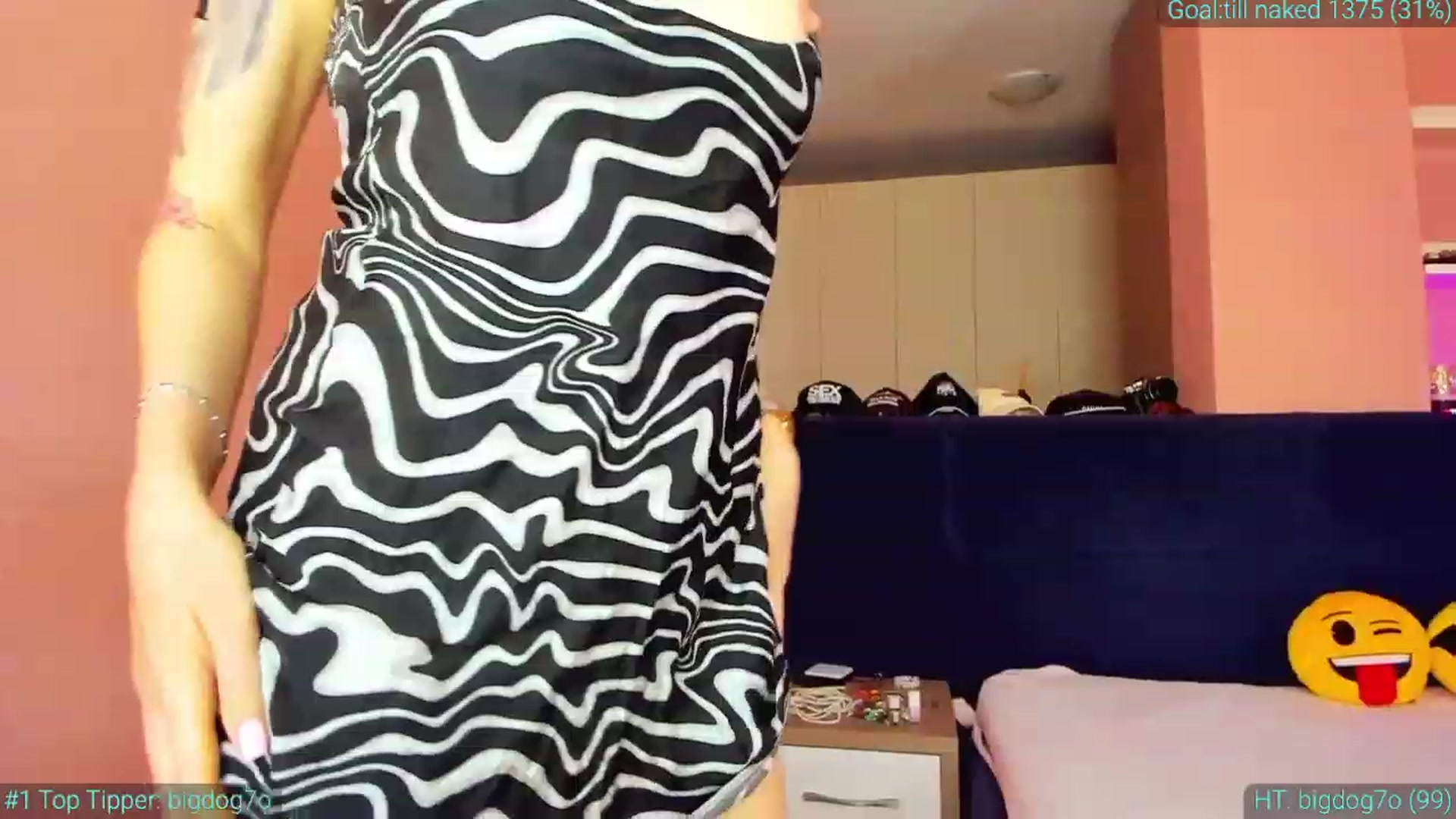 Gallery image thumbnail from AlexiAngel's myfreecams stream on, 03/18/2023, 08:05 image 7 of 20