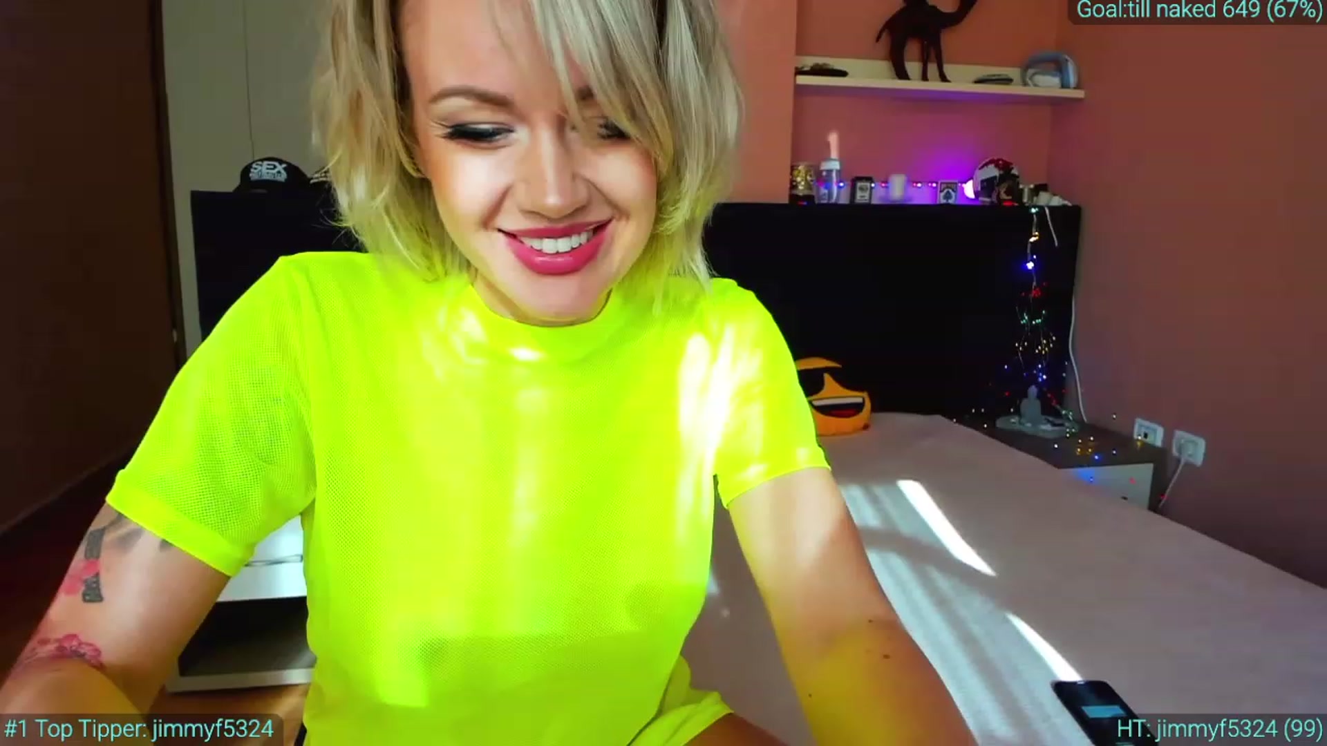 Gallery image thumbnail from AlexiAngel's myfreecams stream on, 03/18/2023, 14:25 image 19 of 20