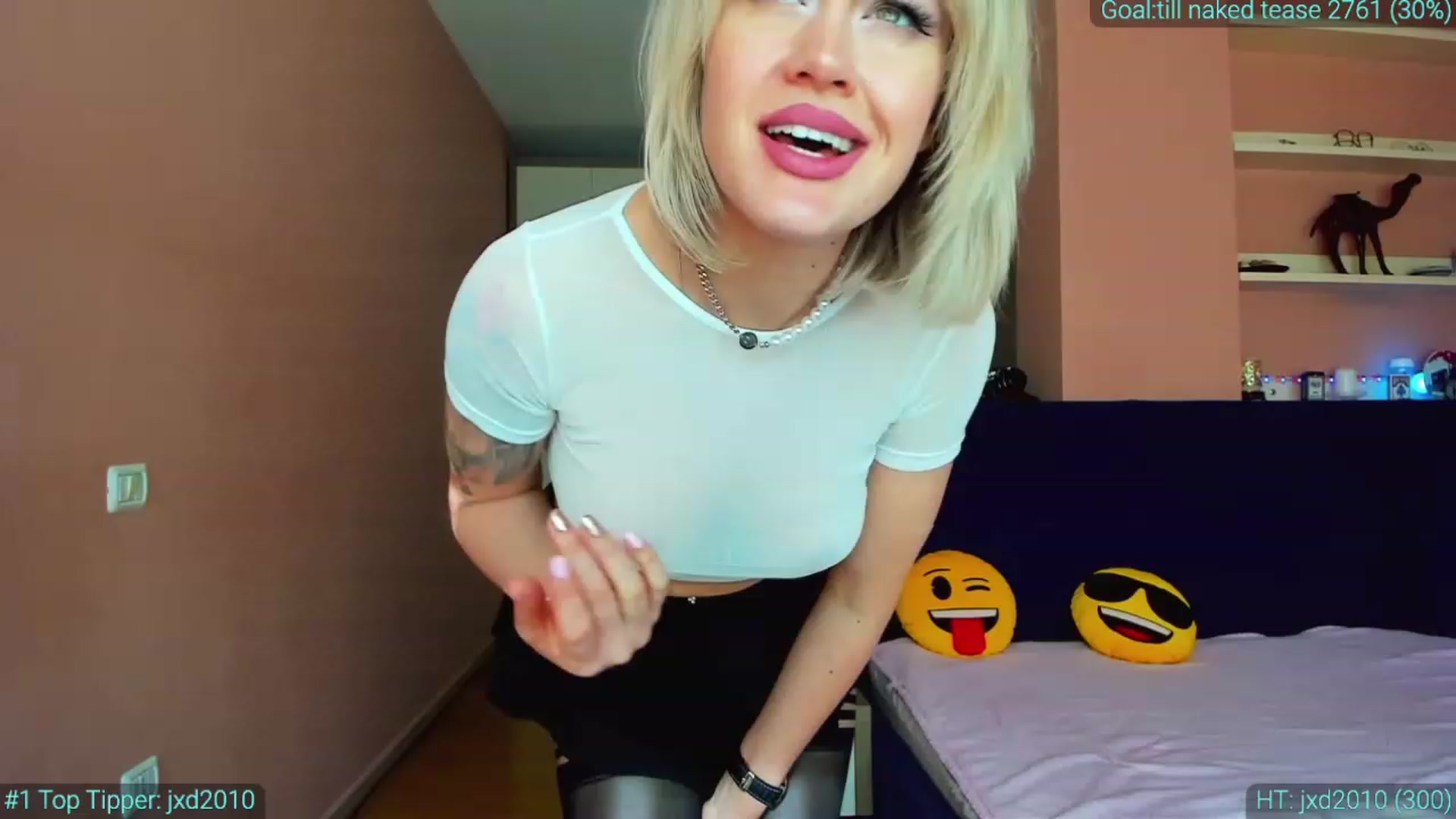Gallery image thumbnail from AlexiAngel's myfreecams stream on, 03/23/2023, 14:57 image 12 of 20