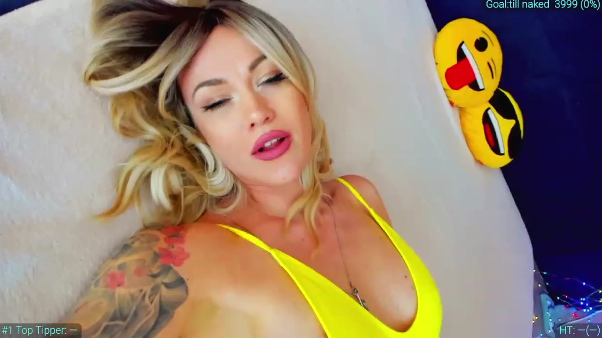 Gallery image thumbnail from AlexiAngel's myfreecams stream on, 03/28/2023, 13:17 image 7 of 20