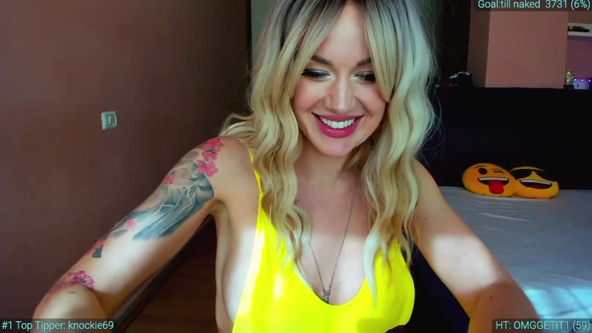 Gallery image thumbnail from AlexiAngel's myfreecams stream on, 03/28/2023, 15:07 image 2 of 20