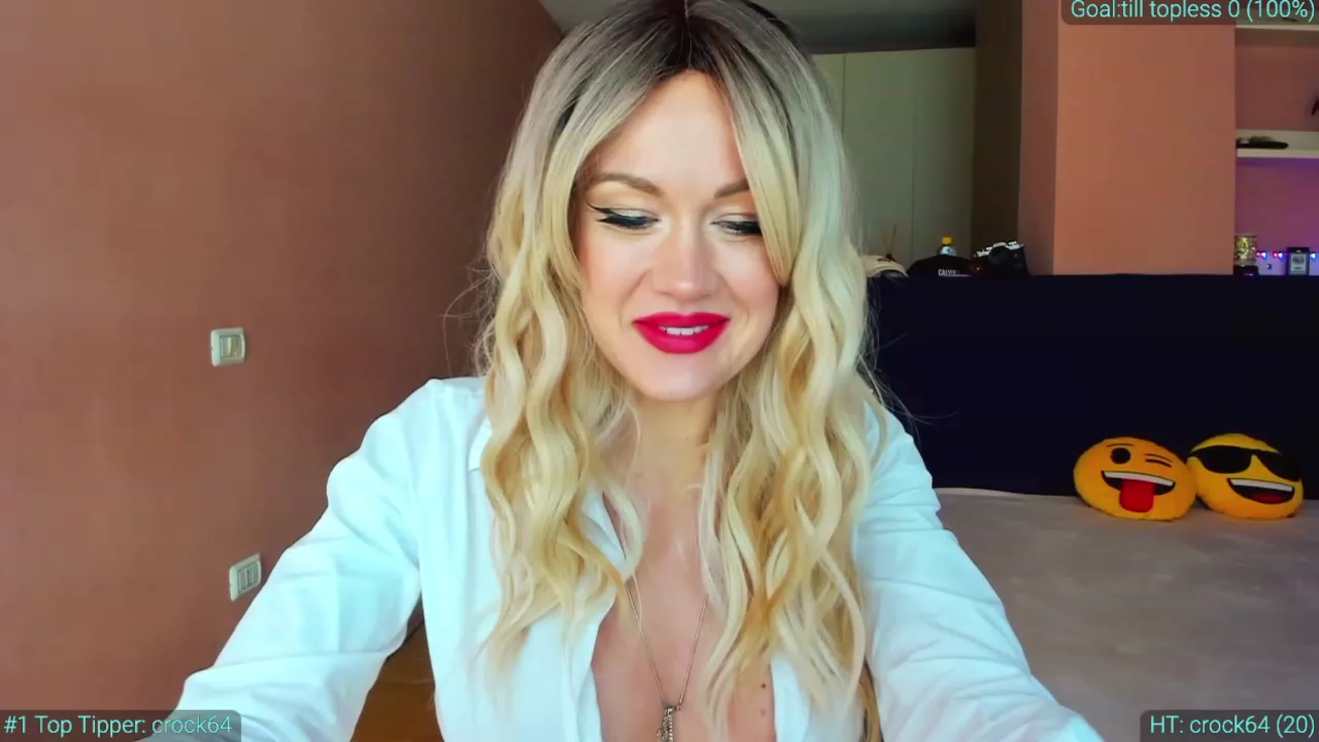 Gallery image thumbnail from AlexiAngel's myfreecams stream on, 03/29/2023, 14:18 image 2 of 20