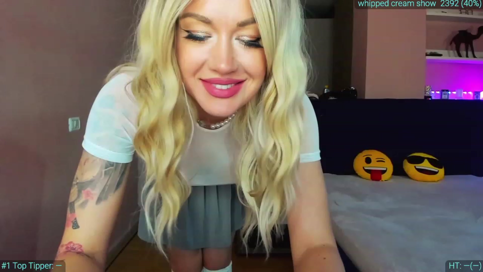 Gallery image thumbnail from AlexiAngel's myfreecams stream on, 03/30/2023, 06:05 image 5 of 20