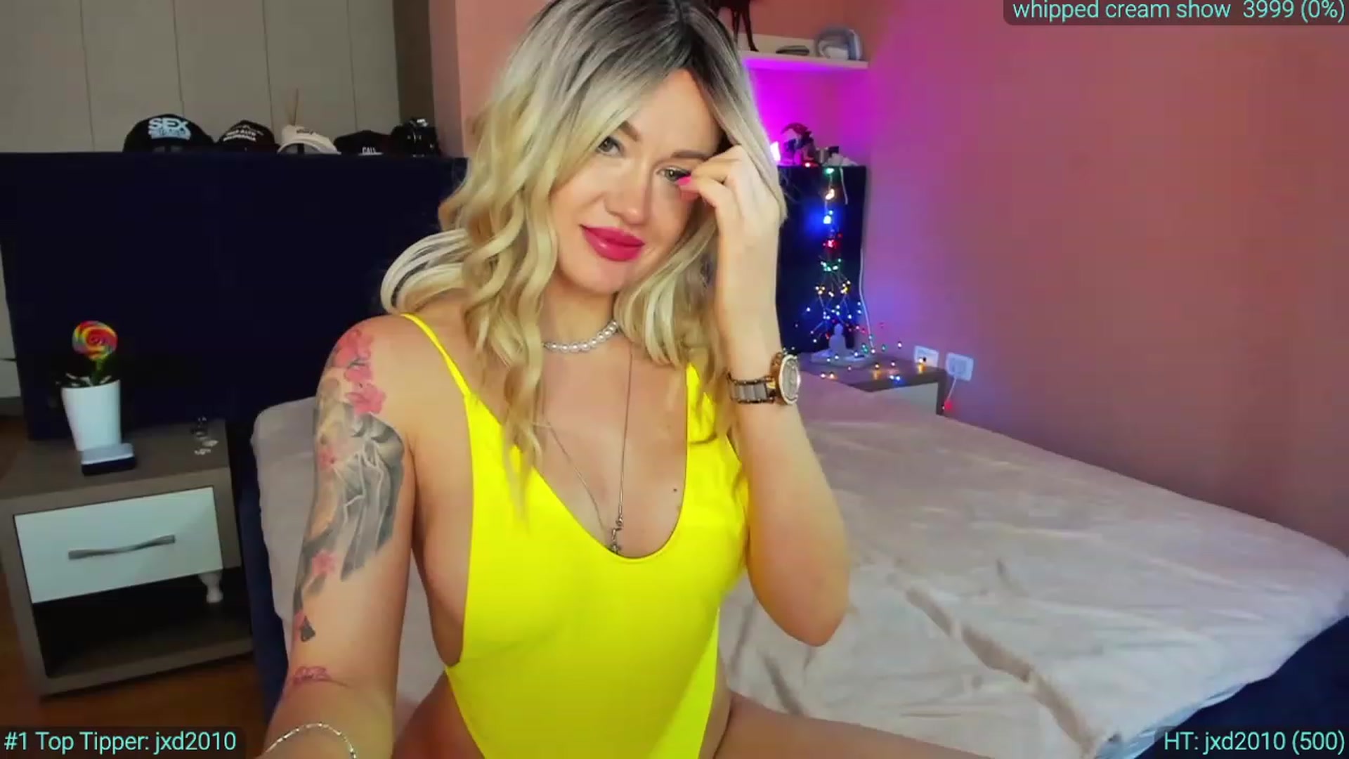Gallery image thumbnail from AlexiAngel's myfreecams stream on, 03/31/2023, 06:04 image 9 of 20