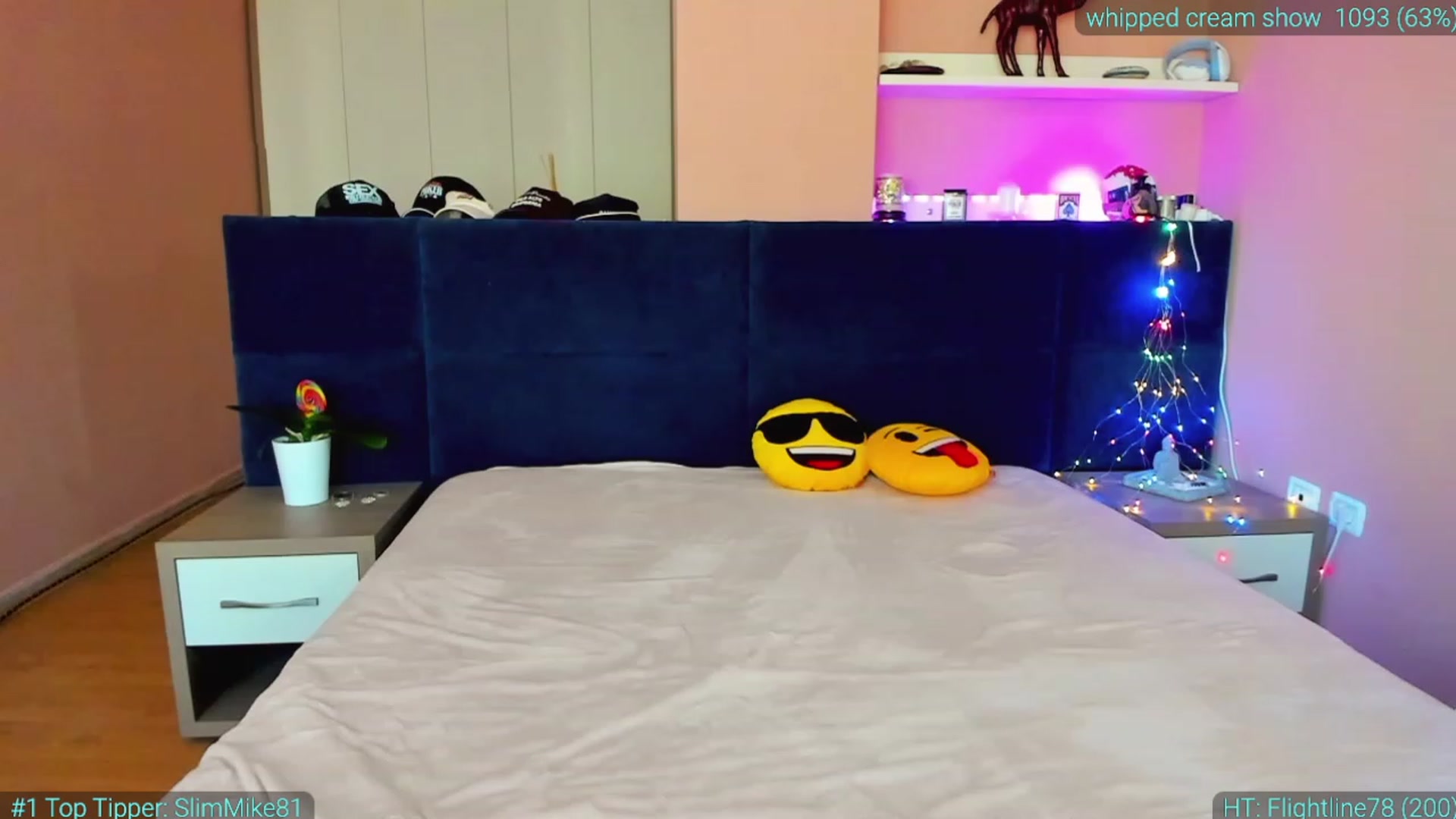 Gallery image thumbnail from AlexiAngel's myfreecams stream on, 04/08/2023, 07:03 image 9 of 20