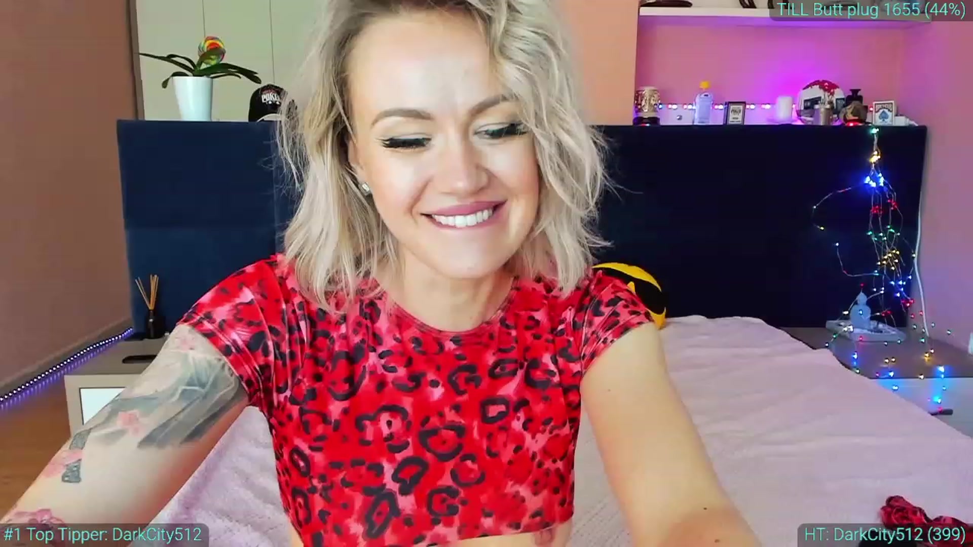 Gallery image thumbnail from AlexiAngel's myfreecams stream on, 05/05/2023, 13:01 image 14 of 20
