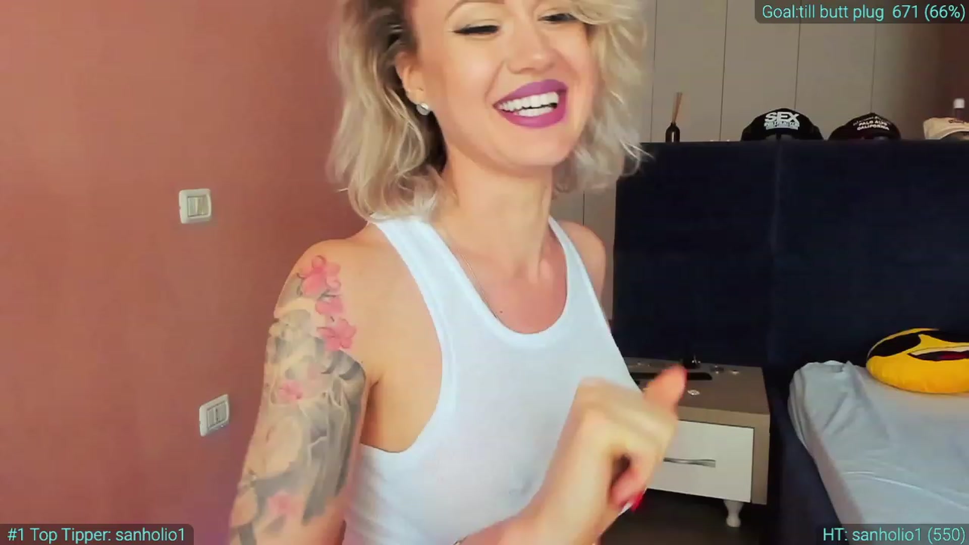 Gallery image thumbnail from AlexiAngel's myfreecams stream on, 05/17/2023, 15:53 image 20 of 20
