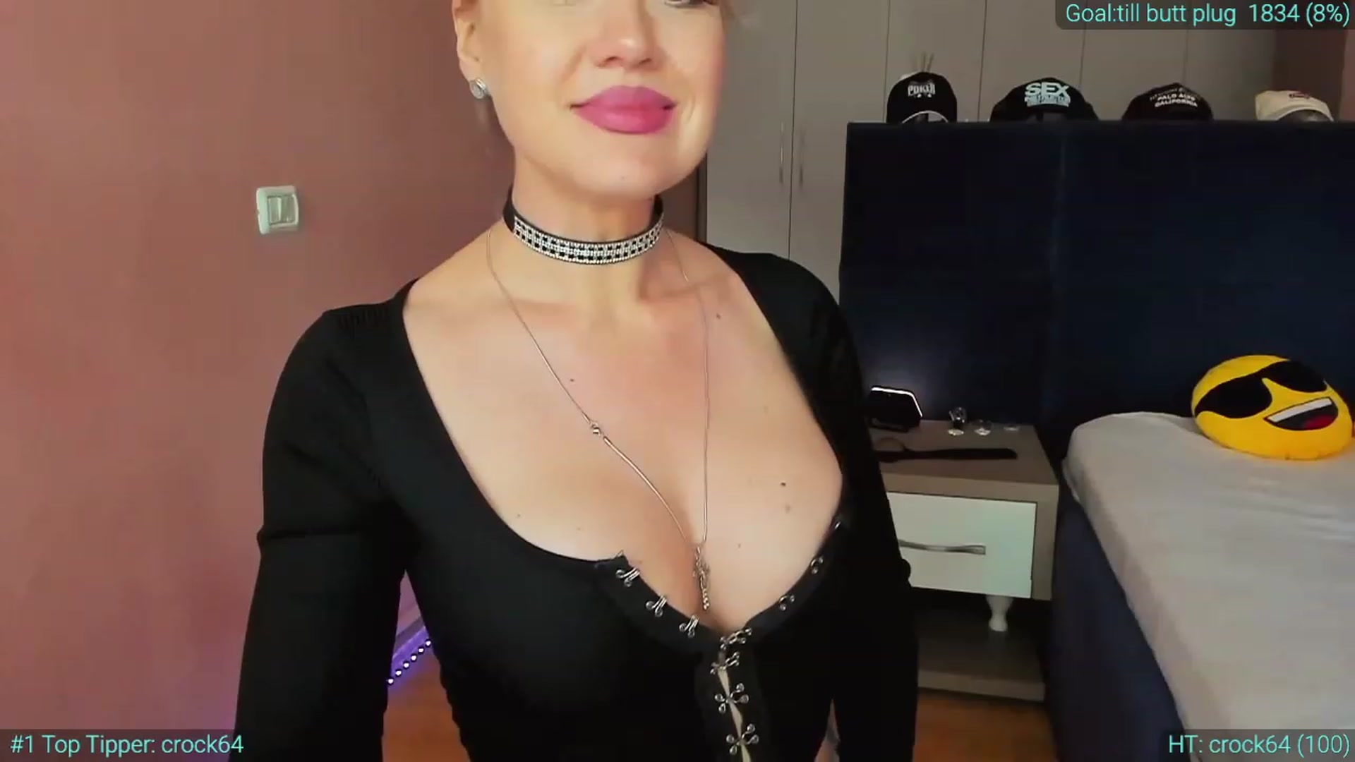 Gallery image thumbnail from AlexiAngel's myfreecams stream on, 05/18/2023, 14:13 image 18 of 20