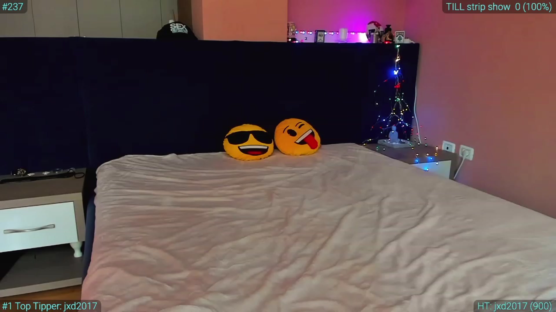 Gallery image thumbnail from AlexiAngel's myfreecams stream on, 05/26/2023, 13:46 image 9 of 20