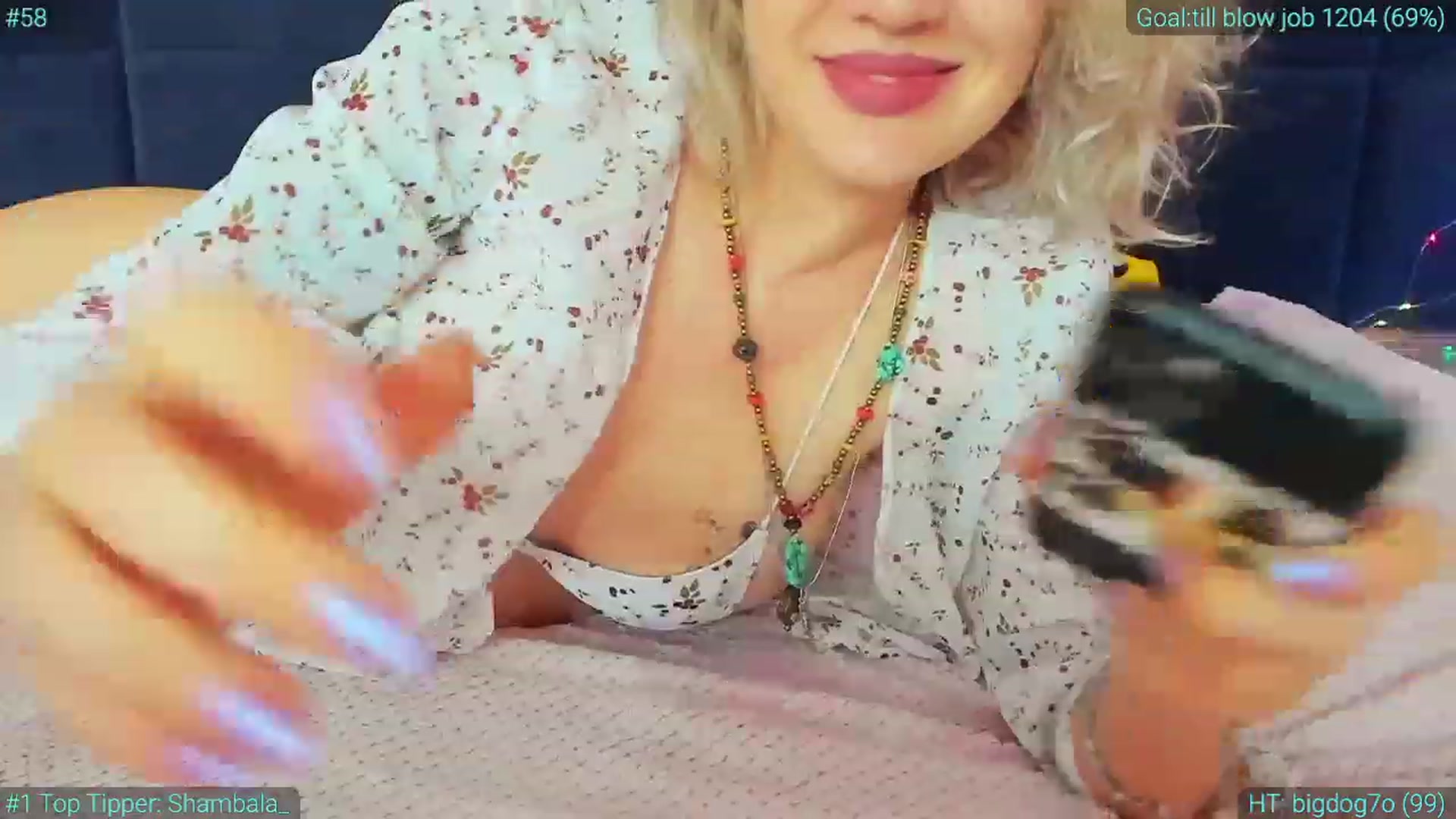 Gallery image thumbnail from AlexiAngel's myfreecams stream on, 06/01/2023, 07:11 image 20 of 20