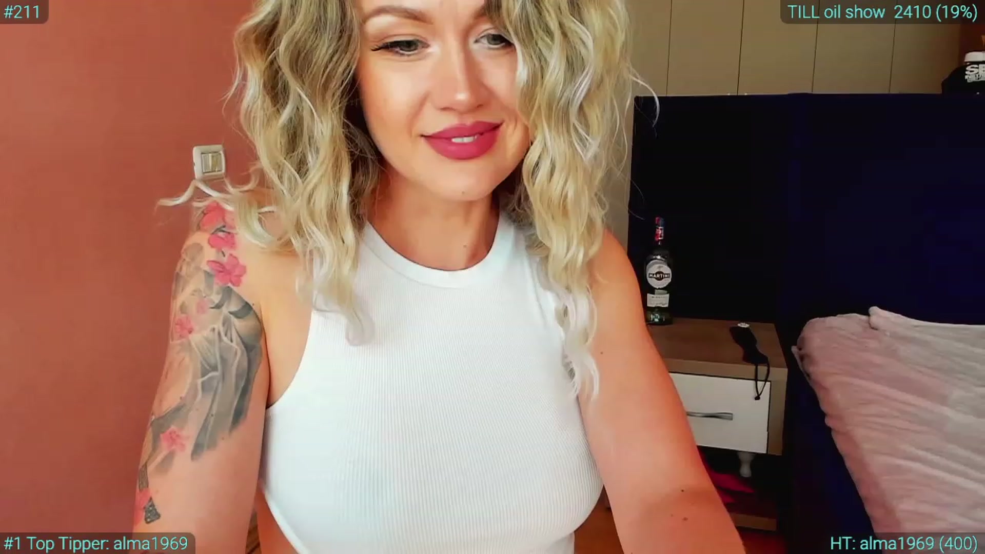 Gallery image thumbnail from AlexiAngel's myfreecams stream on, 06/21/2023, 14:00 image 6 of 20