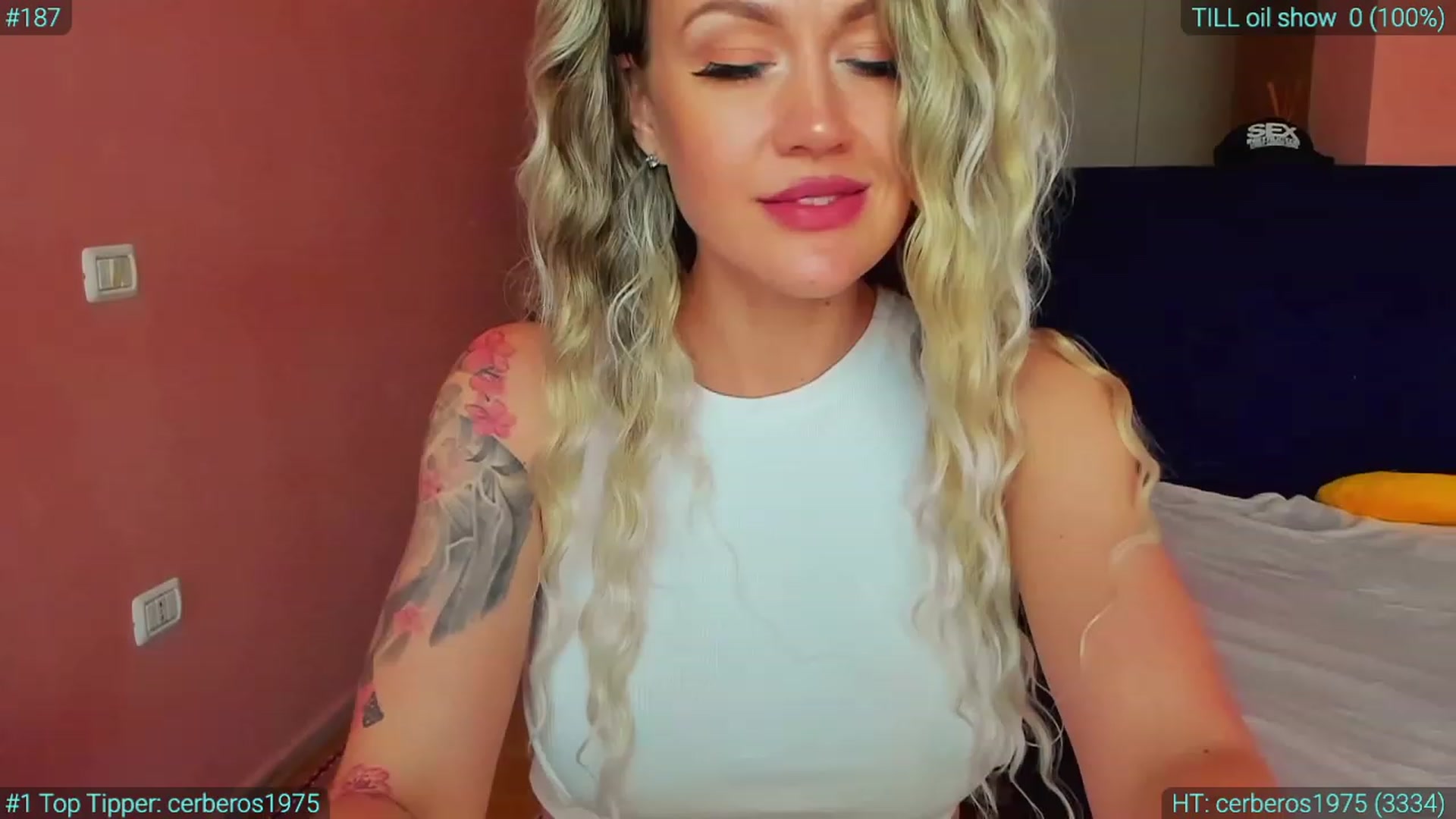 Gallery image thumbnail from AlexiAngel's myfreecams stream on, 06/21/2023, 16:53 image 2 of 20
