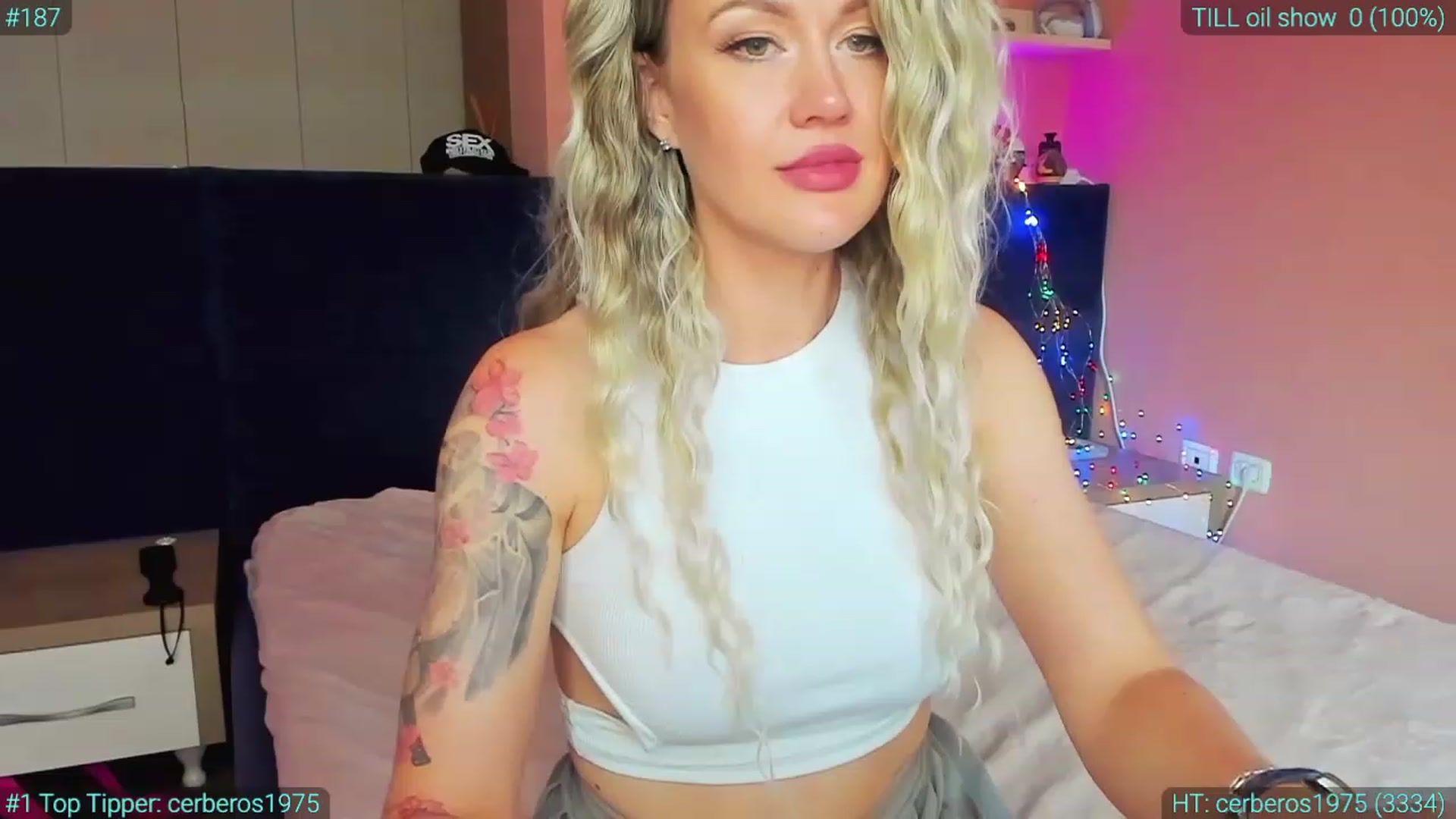 Gallery image thumbnail from AlexiAngel's myfreecams stream on, 06/21/2023, 16:53 image 8 of 20