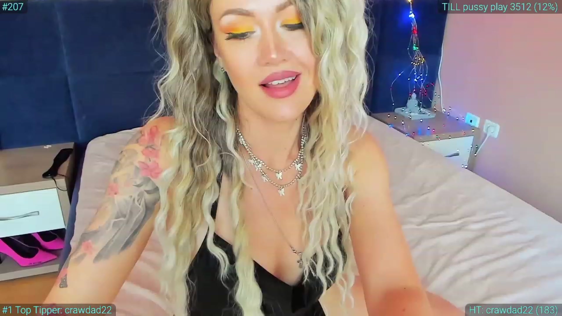 Gallery image thumbnail from AlexiAngel's myfreecams stream on, 06/28/2023, 15:05 image 18 of 20