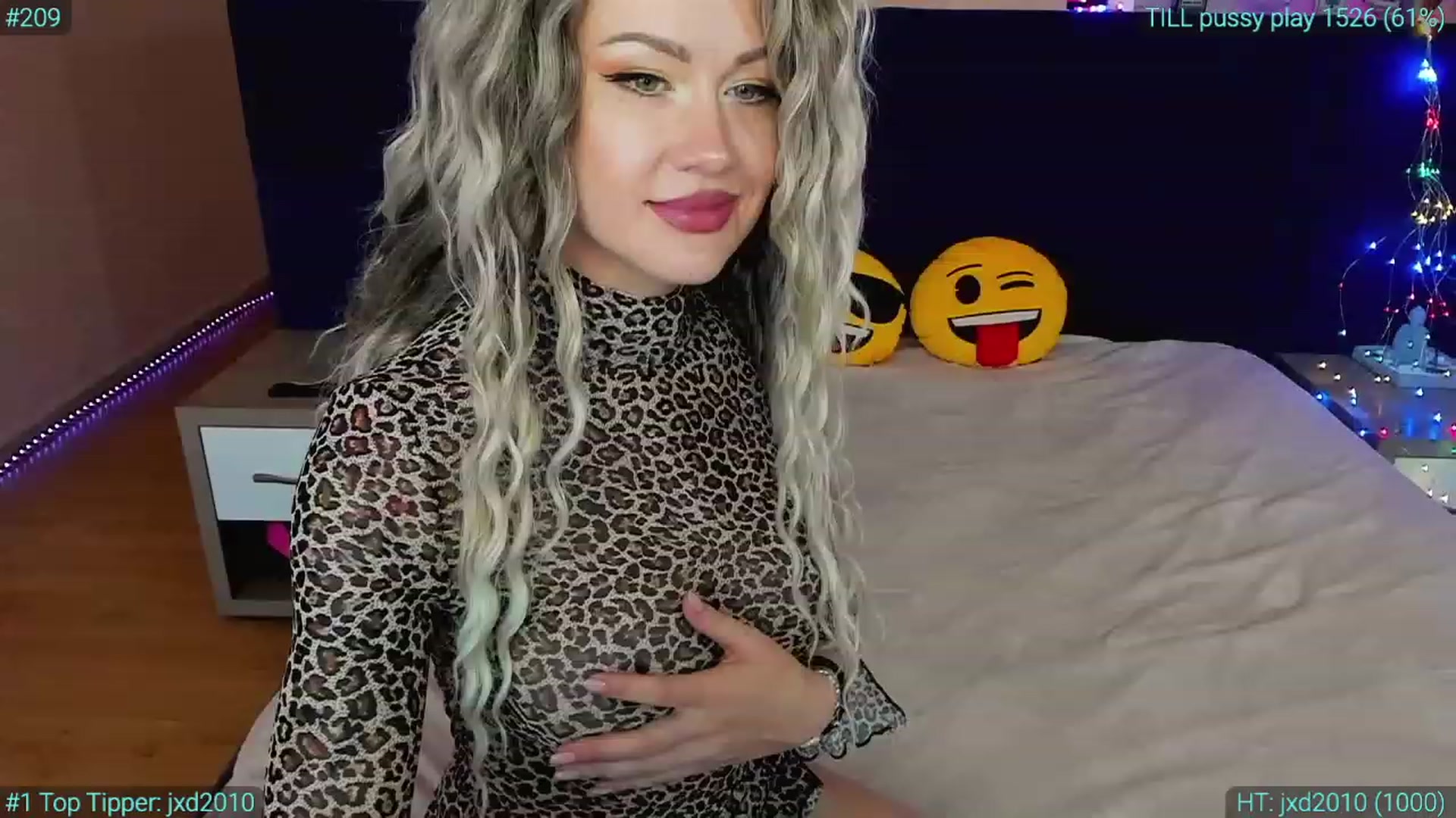 Gallery image thumbnail from AlexiAngel's myfreecams stream on, 06/30/2023, 07:25 image 3 of 20