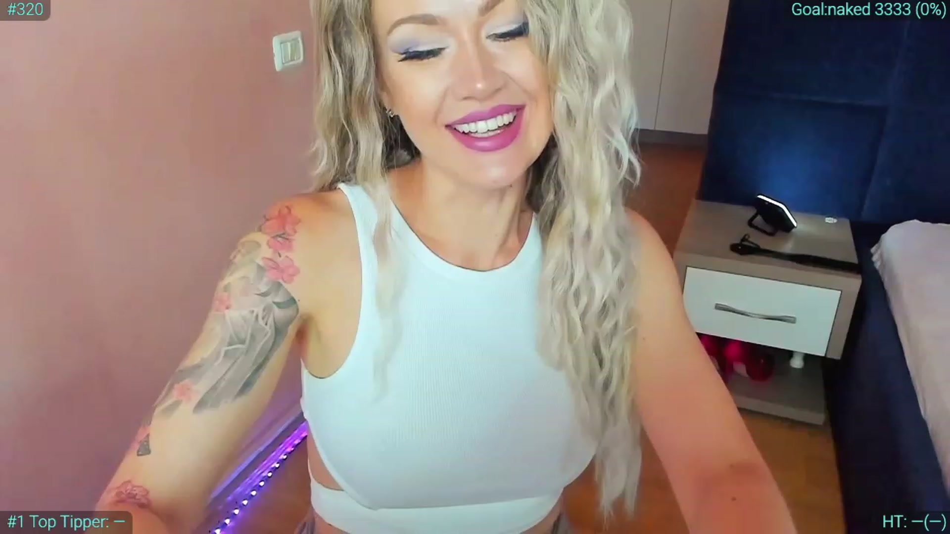 Gallery image thumbnail from AlexiAngel's myfreecams stream on, 07/13/2023, 05:22 image 12 of 20