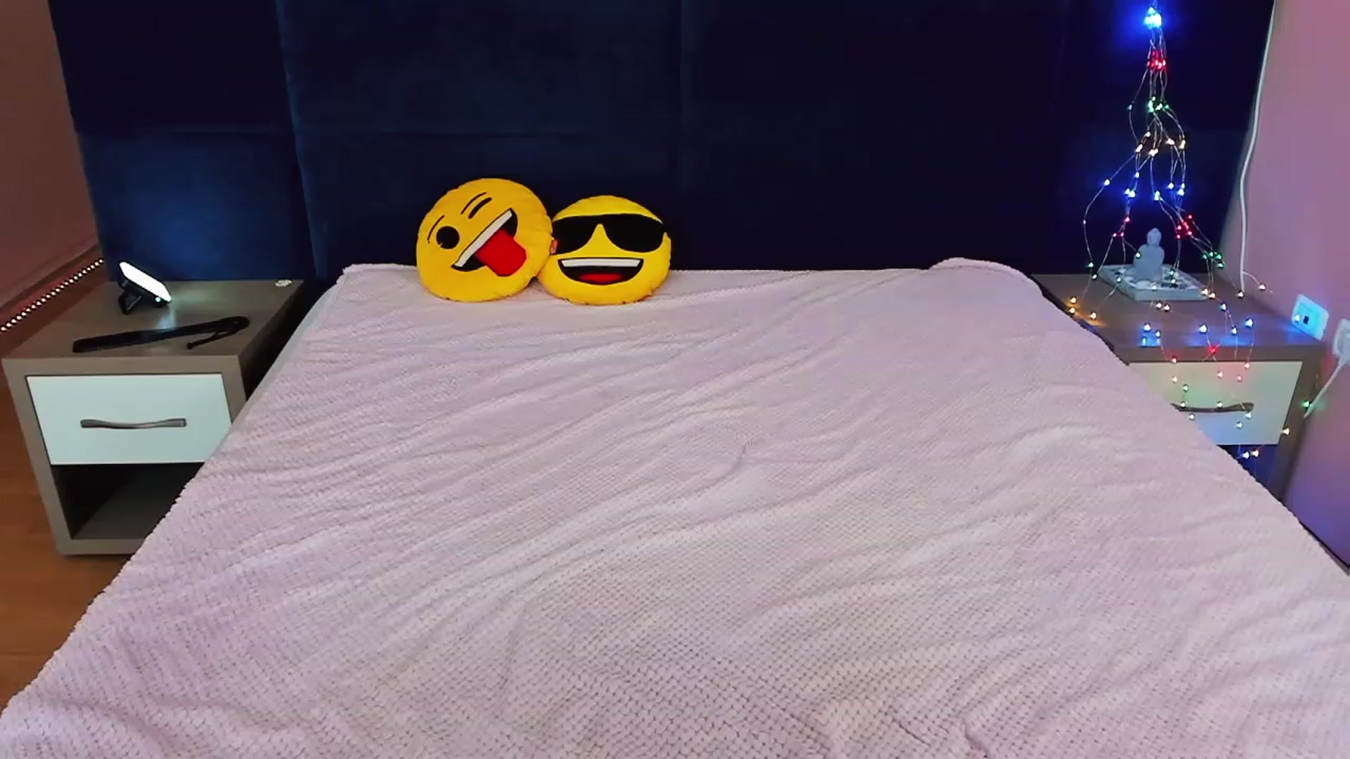 Gallery image thumbnail from AlexiAngel's myfreecams stream on, 07/18/2023, 07:23 image 18 of 20