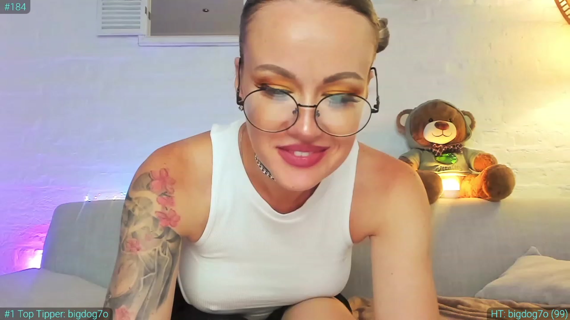 Gallery image thumbnail from AlexiAngel's myfreecams stream on, 08/16/2023, 07:38 image 7 of 20