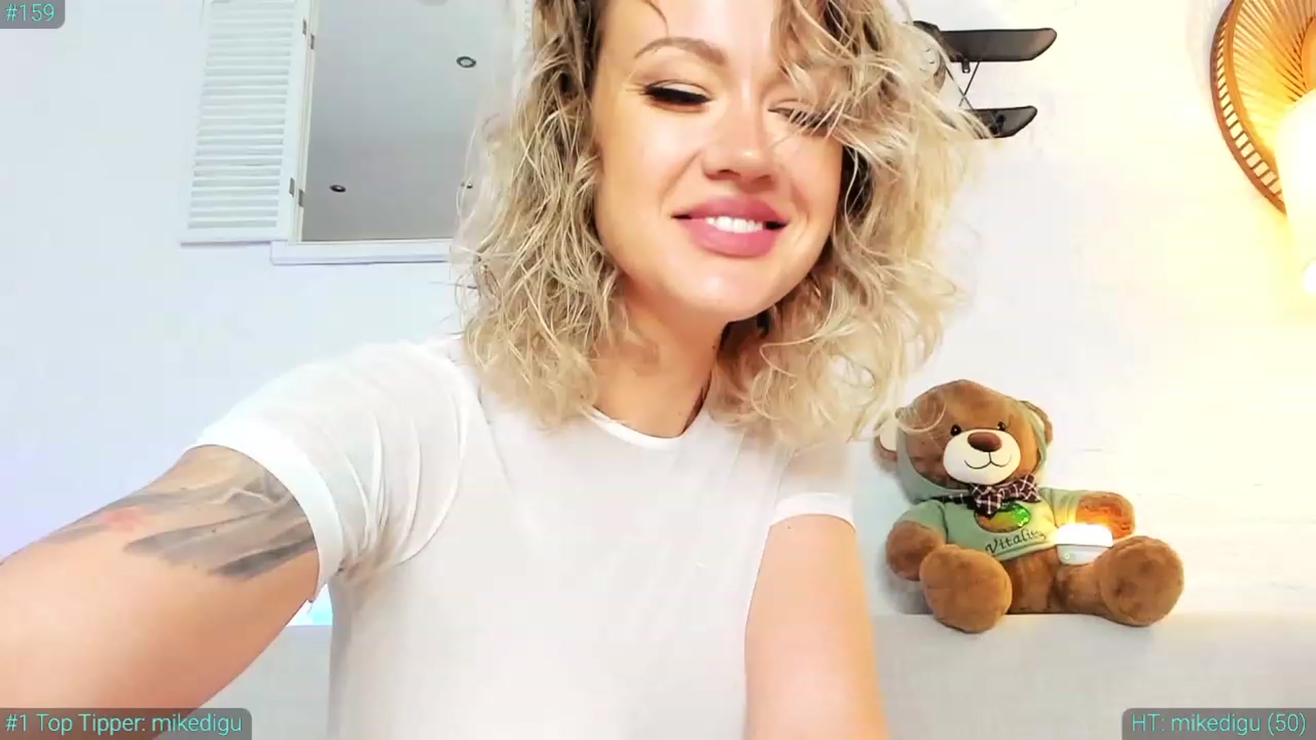 Gallery image thumbnail from AlexiAngel's myfreecams stream on, 08/24/2023, 06:39 image 7 of 20