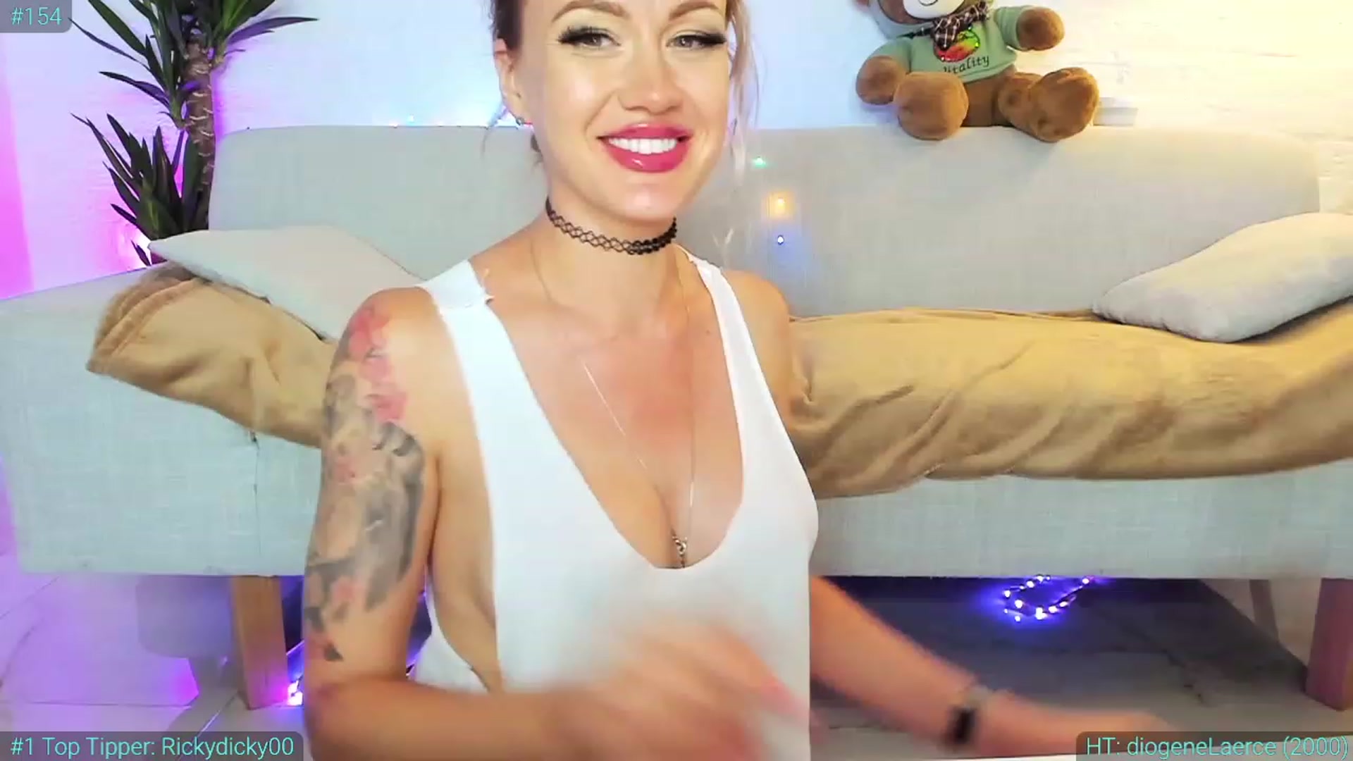 Gallery image thumbnail from AlexiAngel's myfreecams stream on, 09/07/2023, 17:26 image 4 of 20