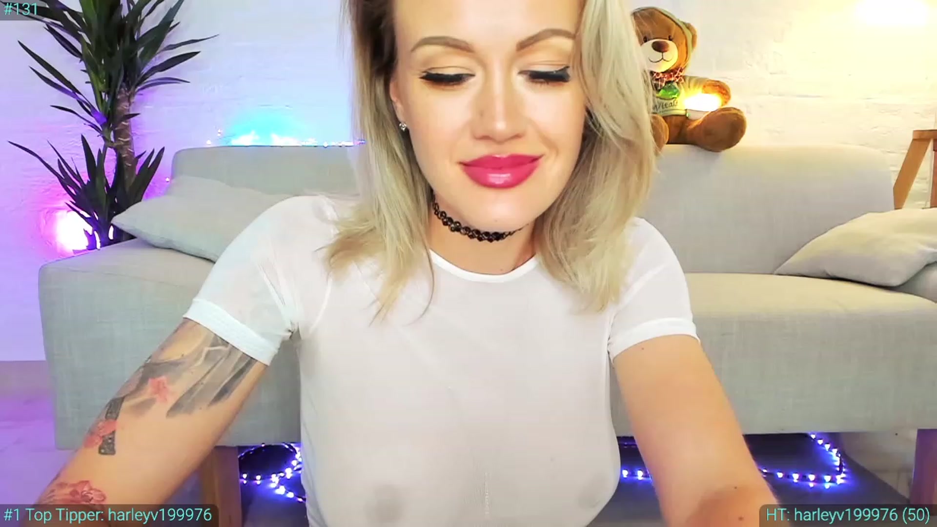 Gallery image thumbnail from AlexiAngel's myfreecams stream on, 09/12/2023, 16:32 image 5 of 20