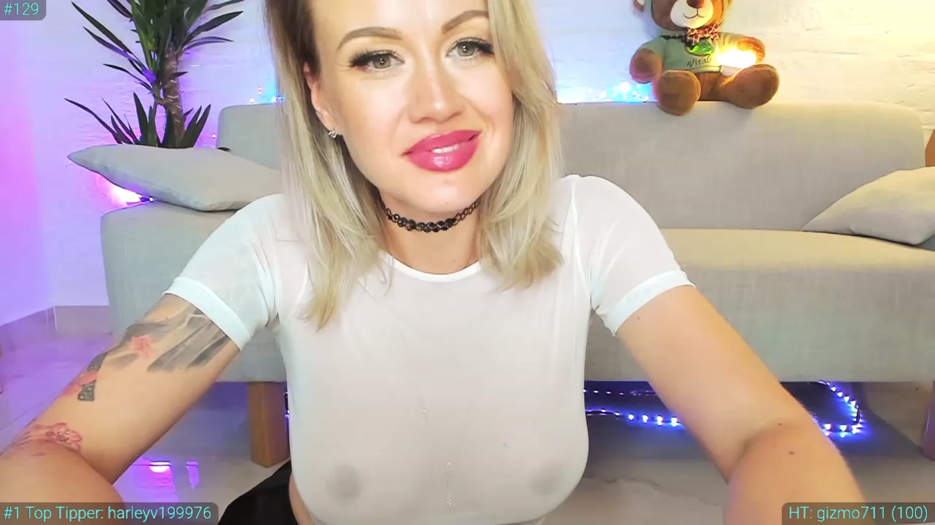 Gallery image thumbnail from AlexiAngel's myfreecams stream on, 09/12/2023, 18:23 image 11 of 20