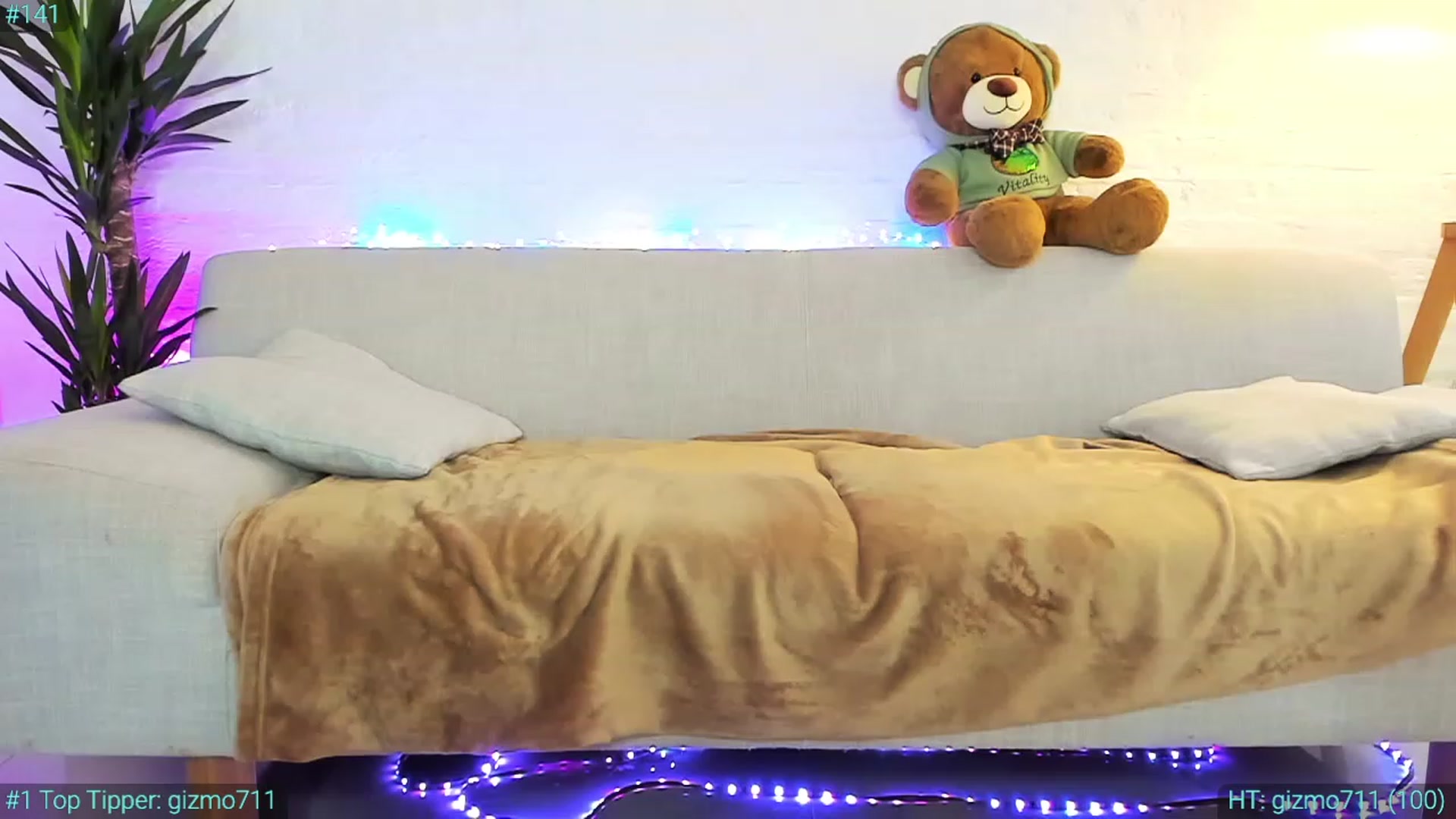 Gallery image thumbnail from AlexiAngel's myfreecams stream on, 09/13/2023, 18:08 image 3 of 20