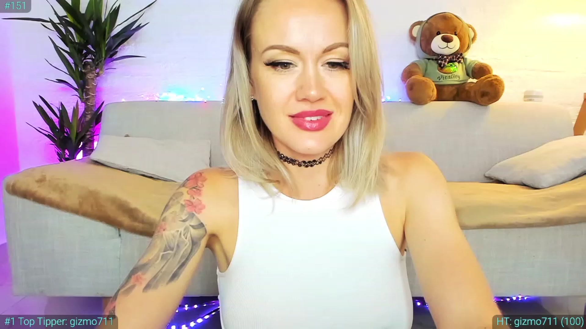 Gallery image thumbnail from AlexiAngel's myfreecams stream on, 09/16/2023, 15:57 image 17 of 20