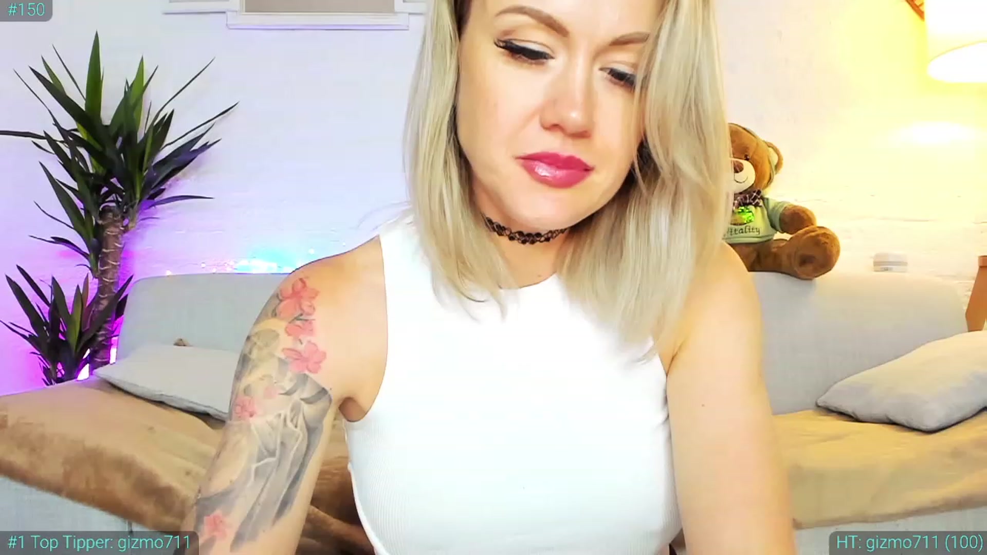Gallery image thumbnail from AlexiAngel's myfreecams stream on, 09/16/2023, 16:39 image 6 of 20