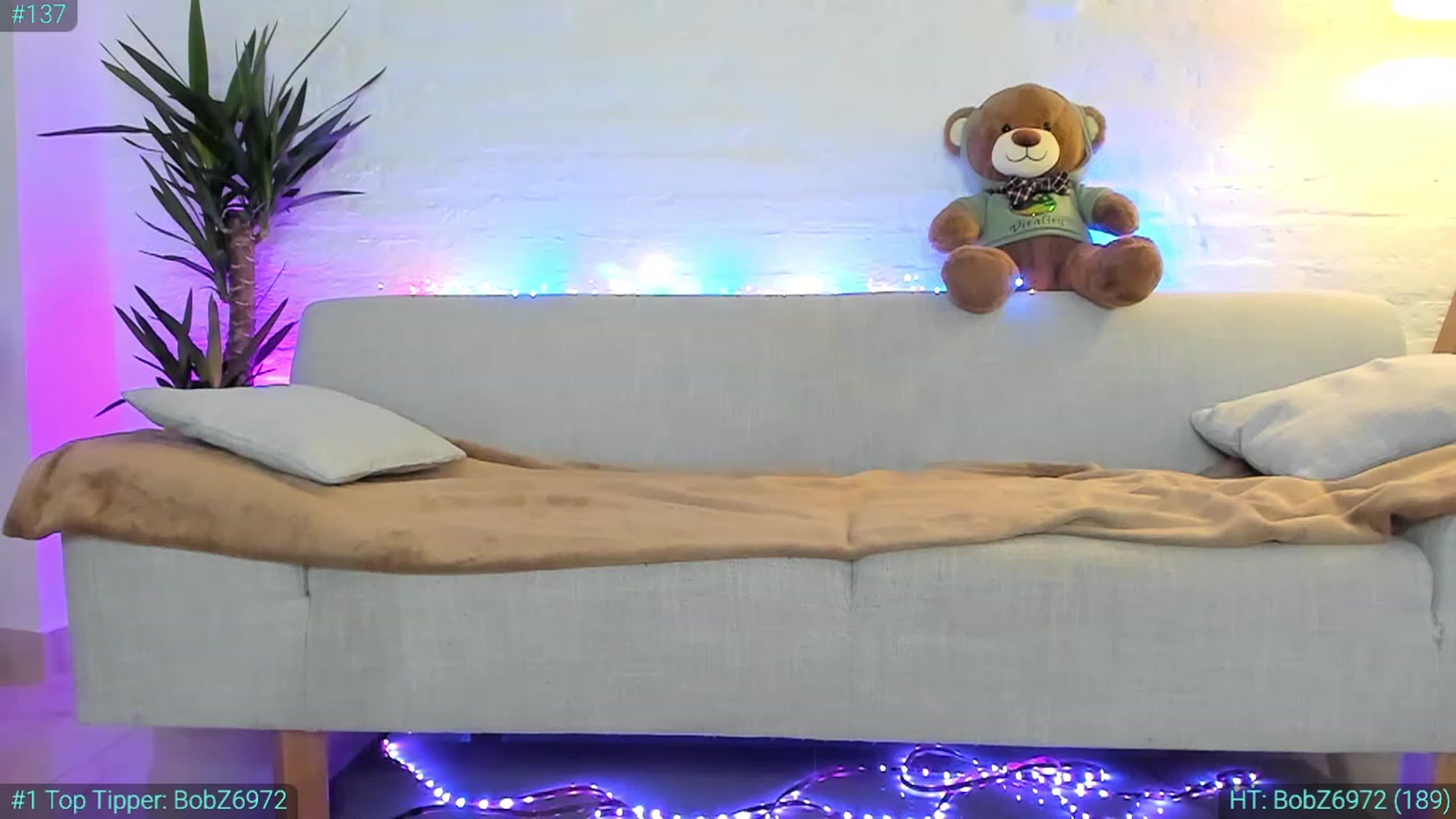 Gallery image thumbnail from AlexiAngel's myfreecams stream on, 09/24/2023, 05:38 image 9 of 20