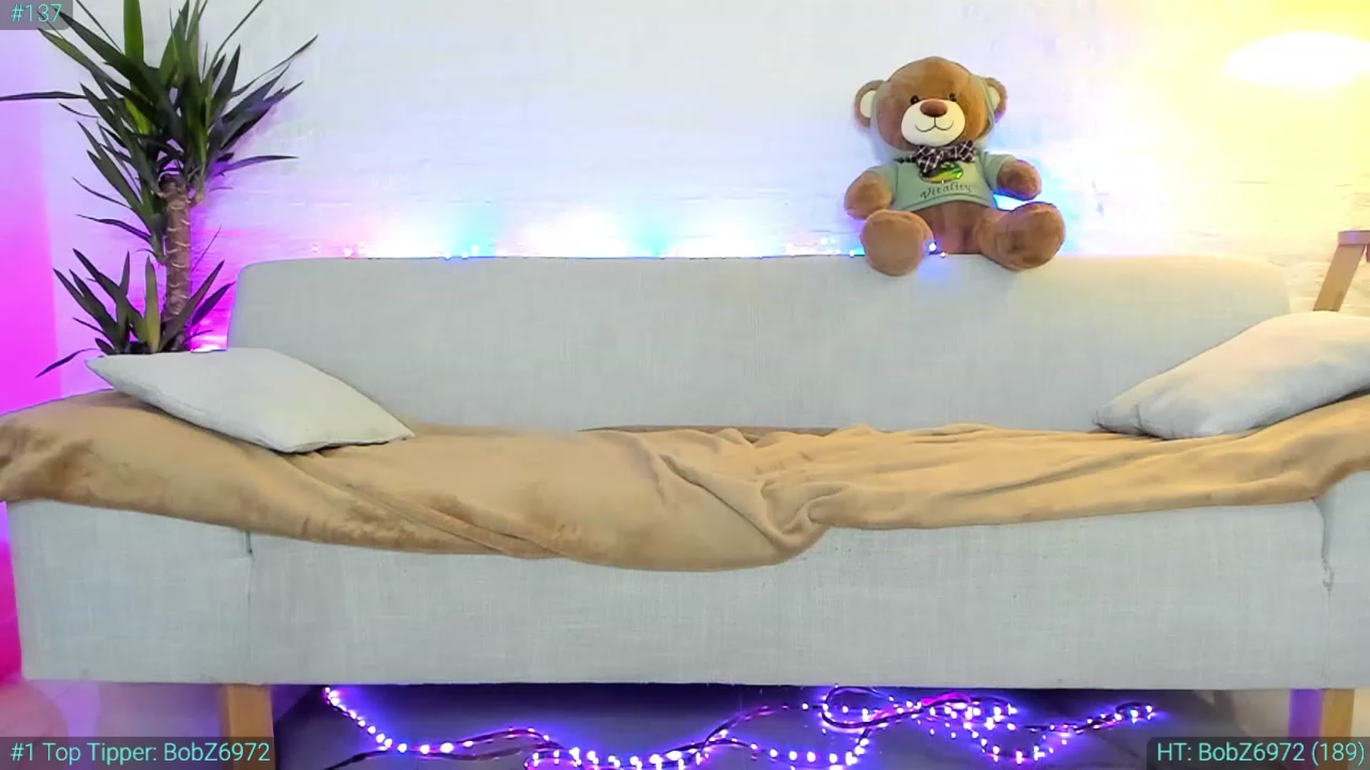 Gallery image thumbnail from AlexiAngel's myfreecams stream on, 09/24/2023, 06:36 image 10 of 20