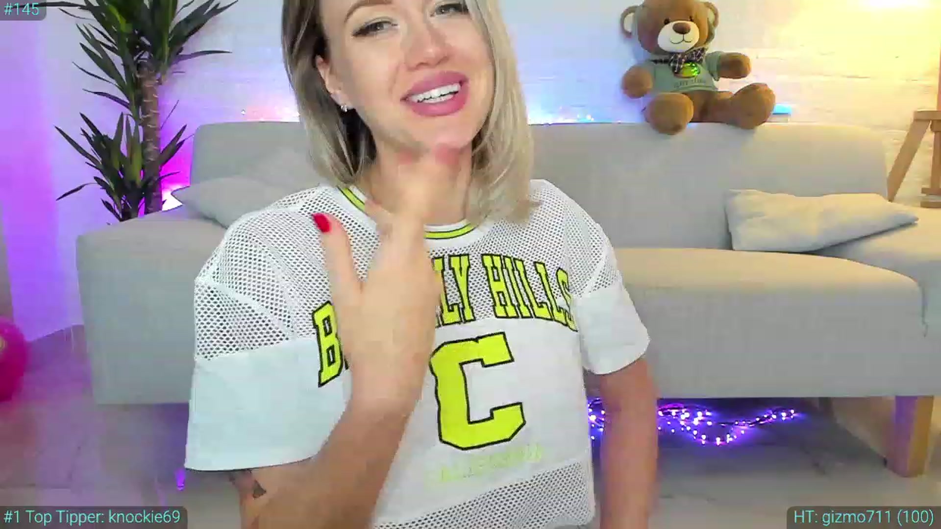 Gallery image thumbnail from AlexiAngel's myfreecams stream on, 09/28/2023, 18:02 image 18 of 20