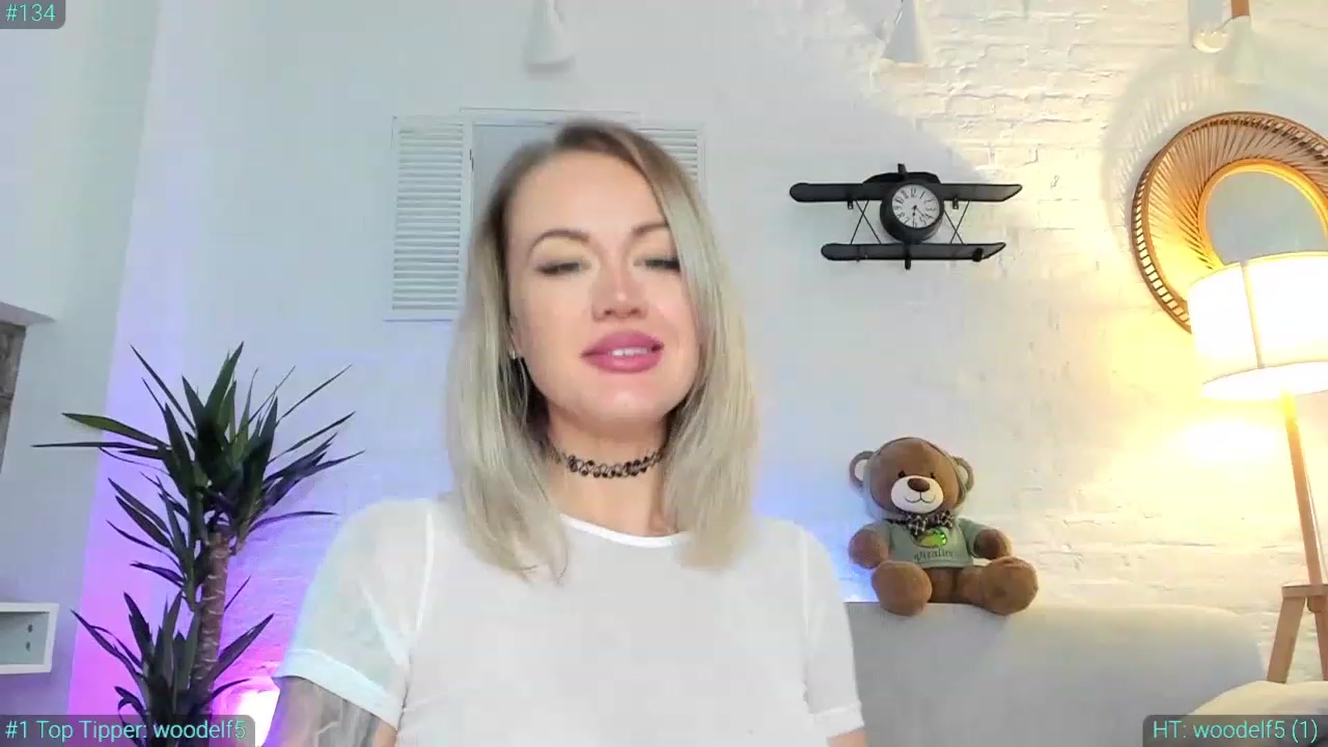 Gallery image thumbnail from AlexiAngel's myfreecams stream on, 10/06/2023, 05:59 image 4 of 20