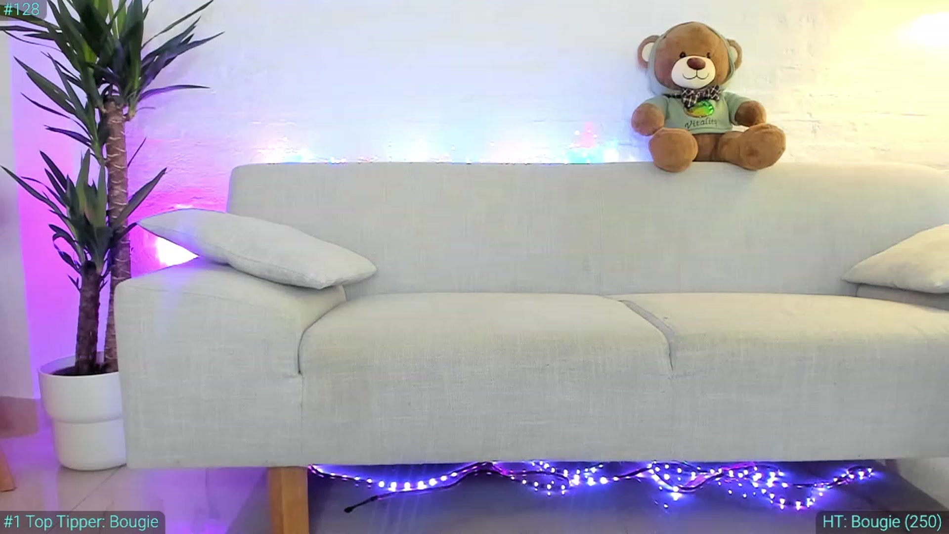 Gallery image thumbnail from AlexiAngel's myfreecams stream on, 10/06/2023, 06:48 image 6 of 20