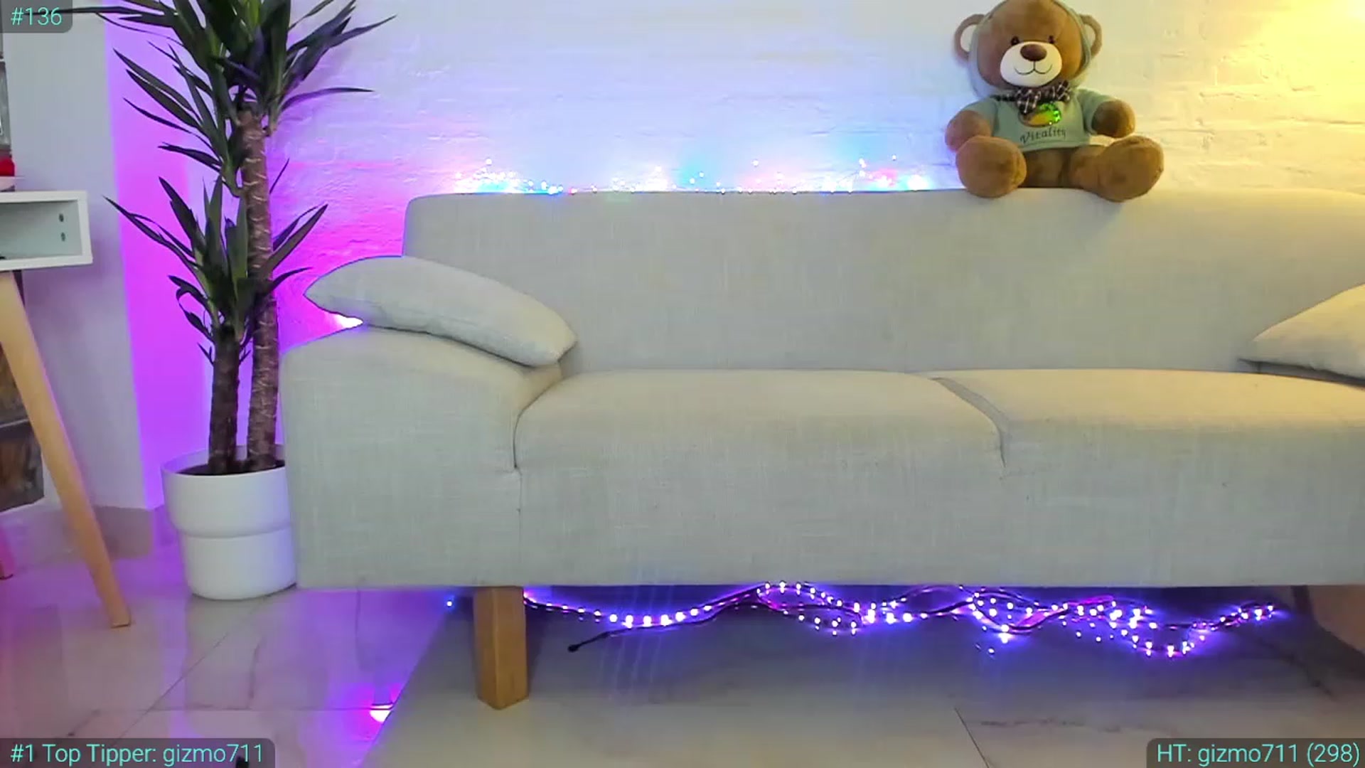Gallery image thumbnail from AlexiAngel's myfreecams stream on, 10/06/2023, 16:41 image 6 of 20