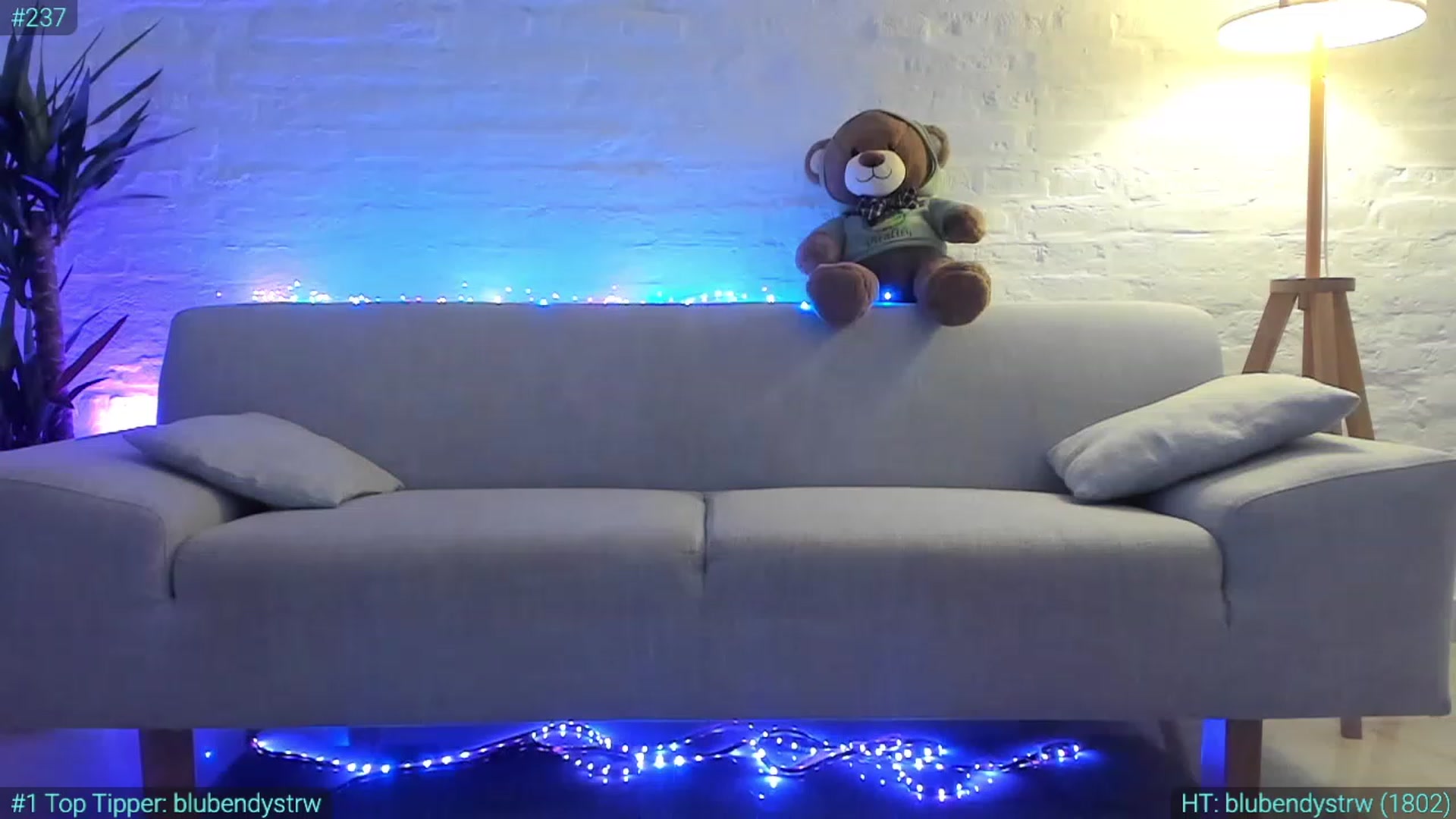 Gallery image thumbnail from AlexiAngel's myfreecams stream on, 10/14/2023, 16:11 image 17 of 20
