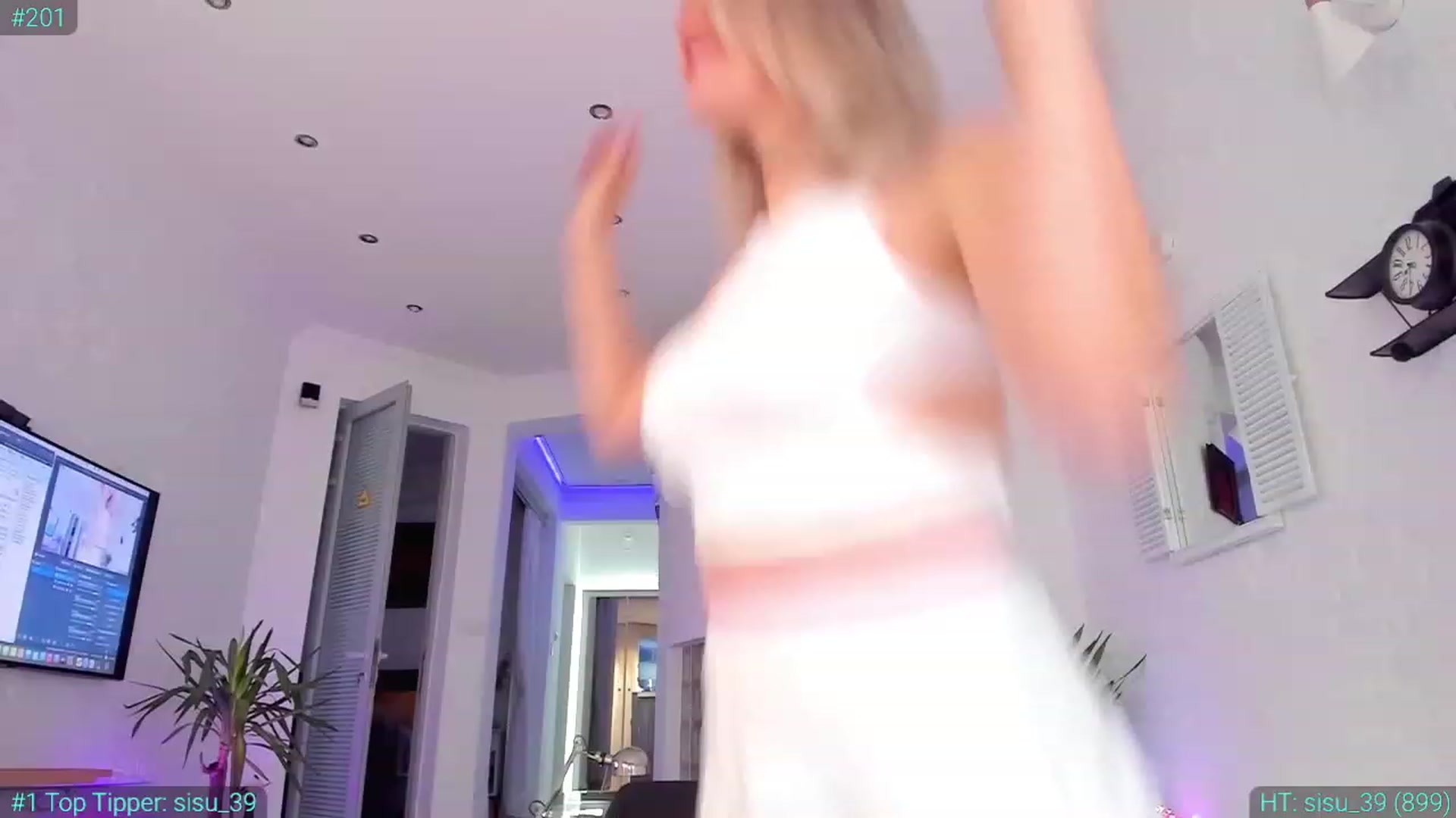 Gallery image thumbnail from AlexiAngel's myfreecams stream on, 10/29/2023, 07:36 image 1 of 20